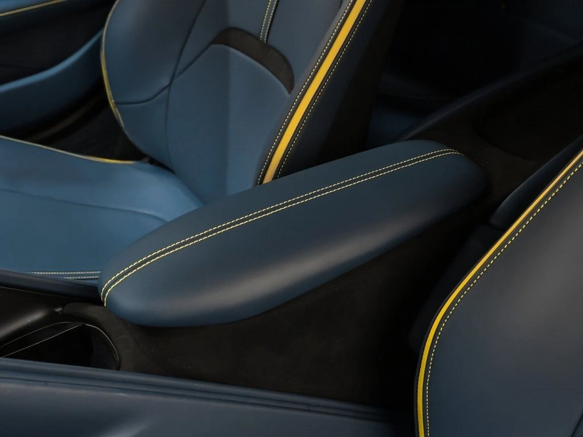 mph058_2269171693_59_d4f4e9ed57