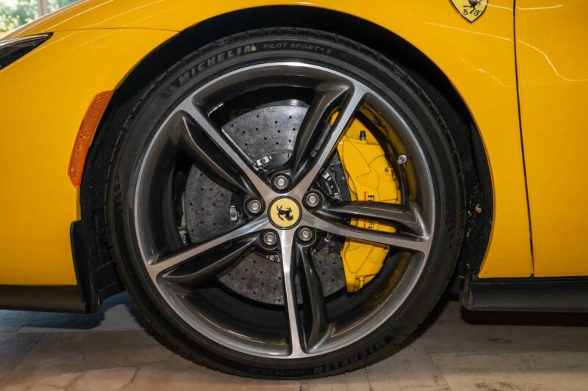 mph058_229061650_2026_ferrari_296_gts_base_2dr_convertible_5b7b893b7d