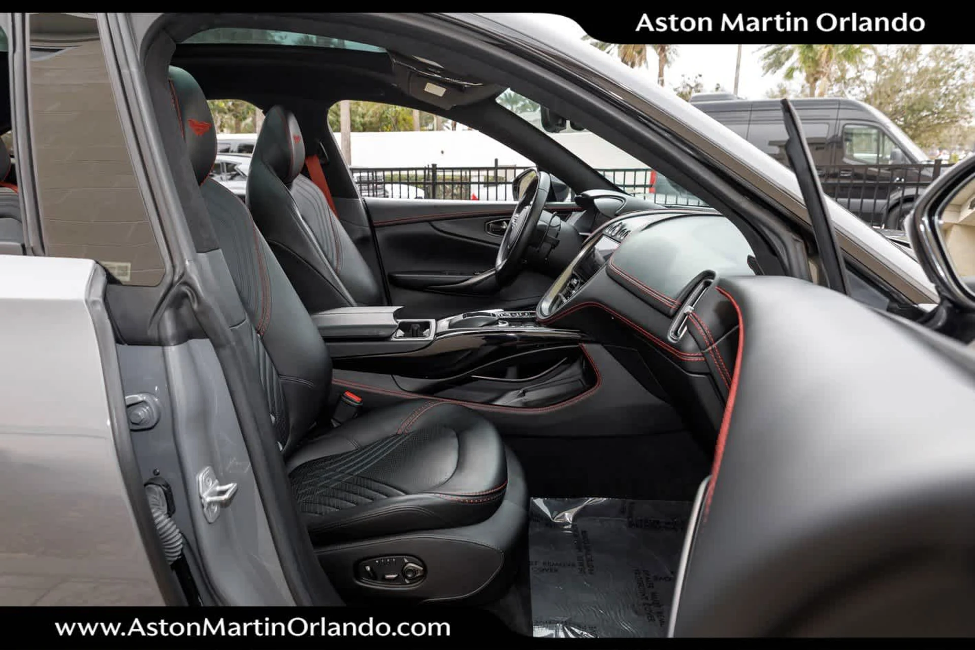 mph058_2296492447_59_e002ff0b66