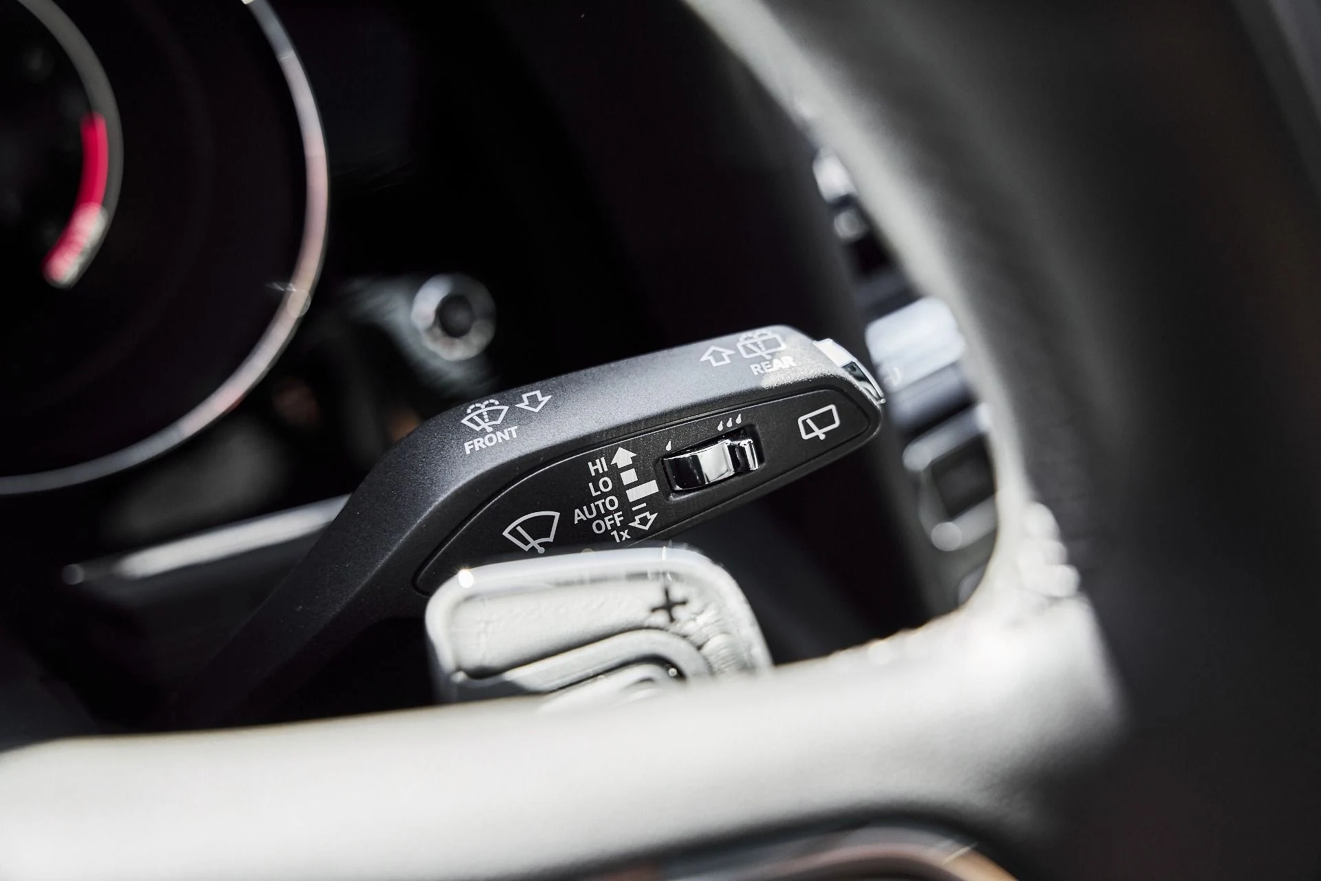 mph058_2304269326_Used_2022_Bentley_Bentayga_S_1781229486_391be53891