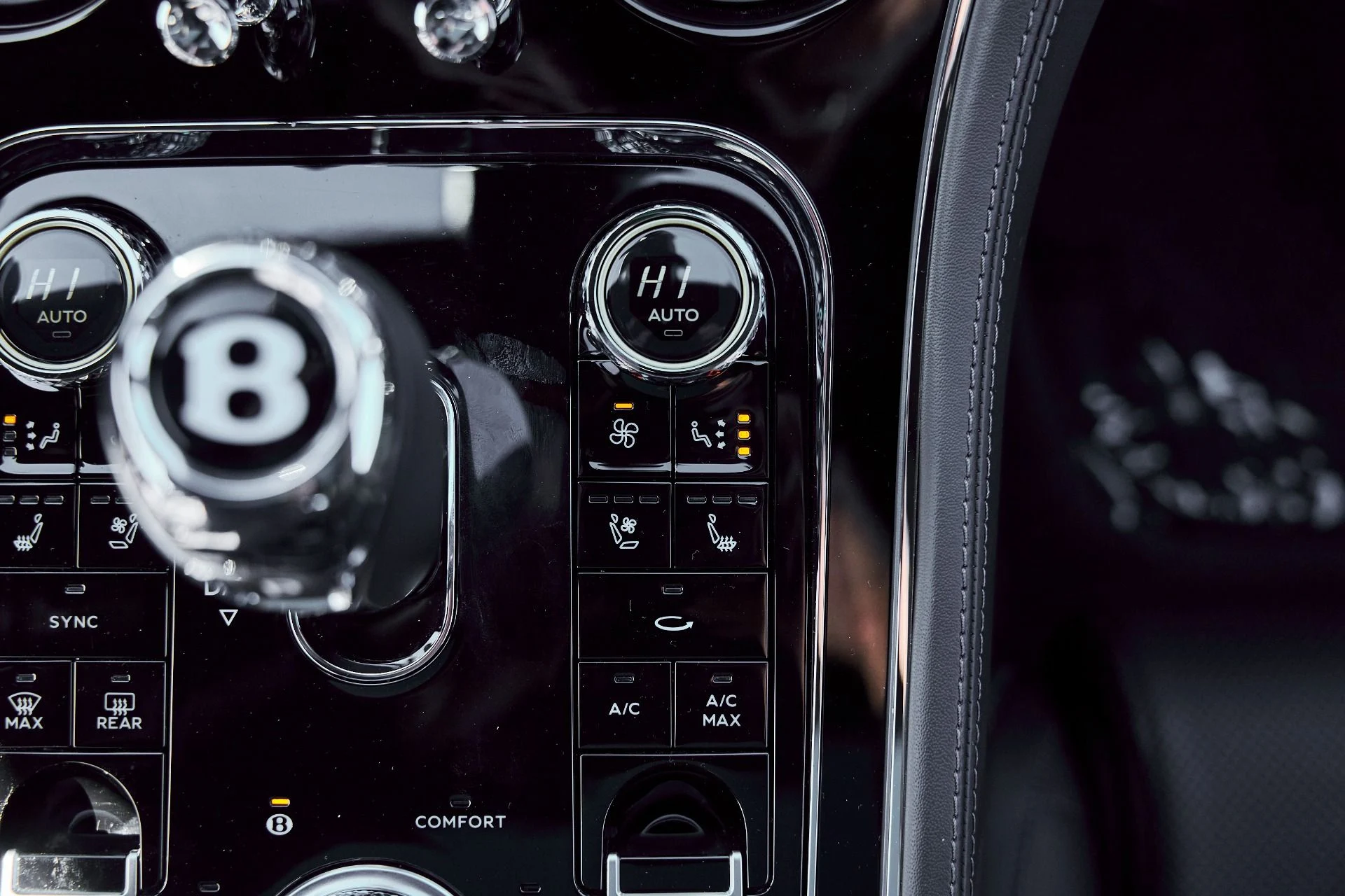 mph058_2316793230_Used_2022_Bentley_Continental_GT_V8_1771381098_047941e96f