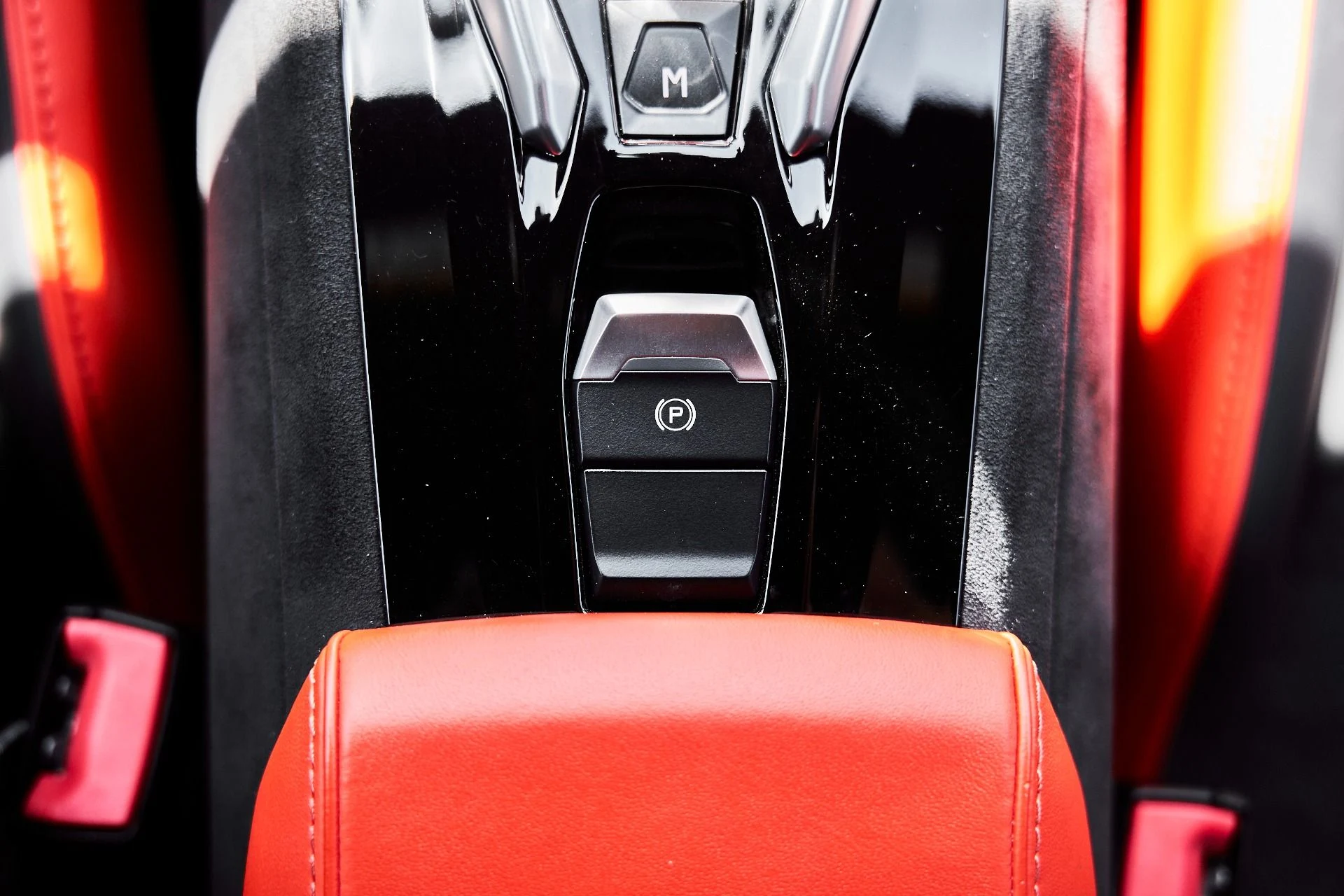 mph058_2368522156_Used_2023_Lamborghini_Huracan_Tecnica_Base_1776477155_6ef2c9c7bf