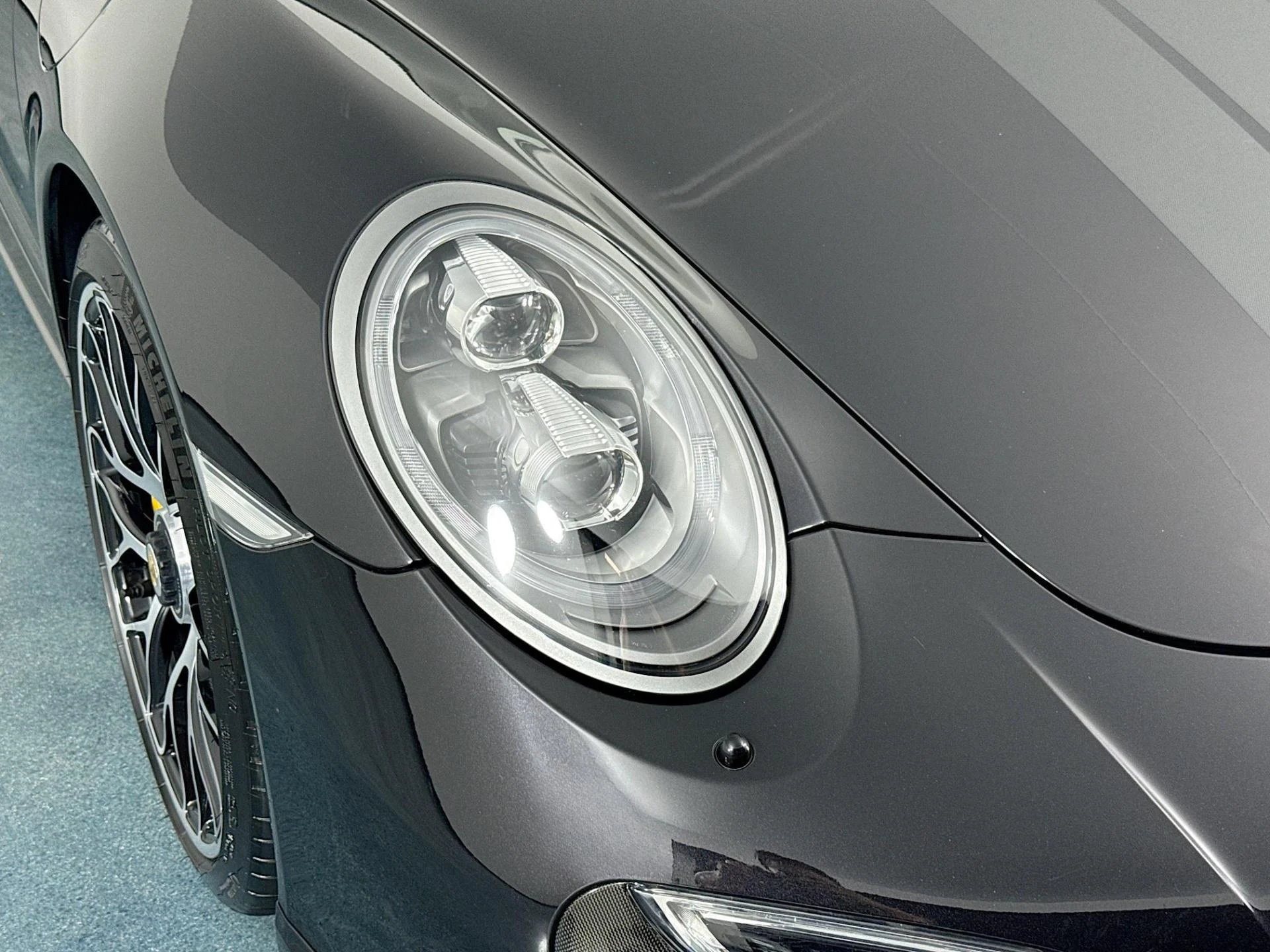 mph058_2384594539_Used_2014_Porsche_911_Turbo_S_1785187784_a83dee0dd3