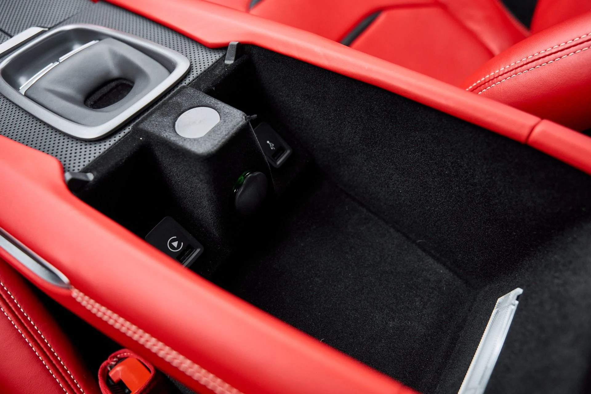 mph058_2386480027_Used_2020_Ferrari_GTC_4_Lusso_T_1766785961_f915c18b56