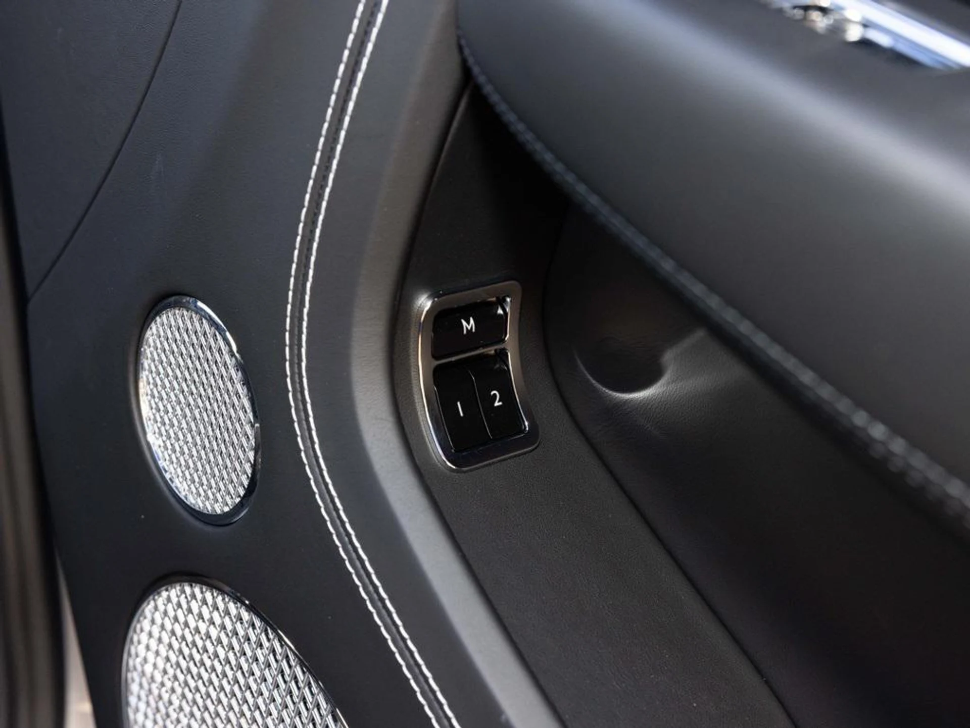 mph058_2390404885_477125130_692934d99b00833c2783f8ab_71b78c97d7