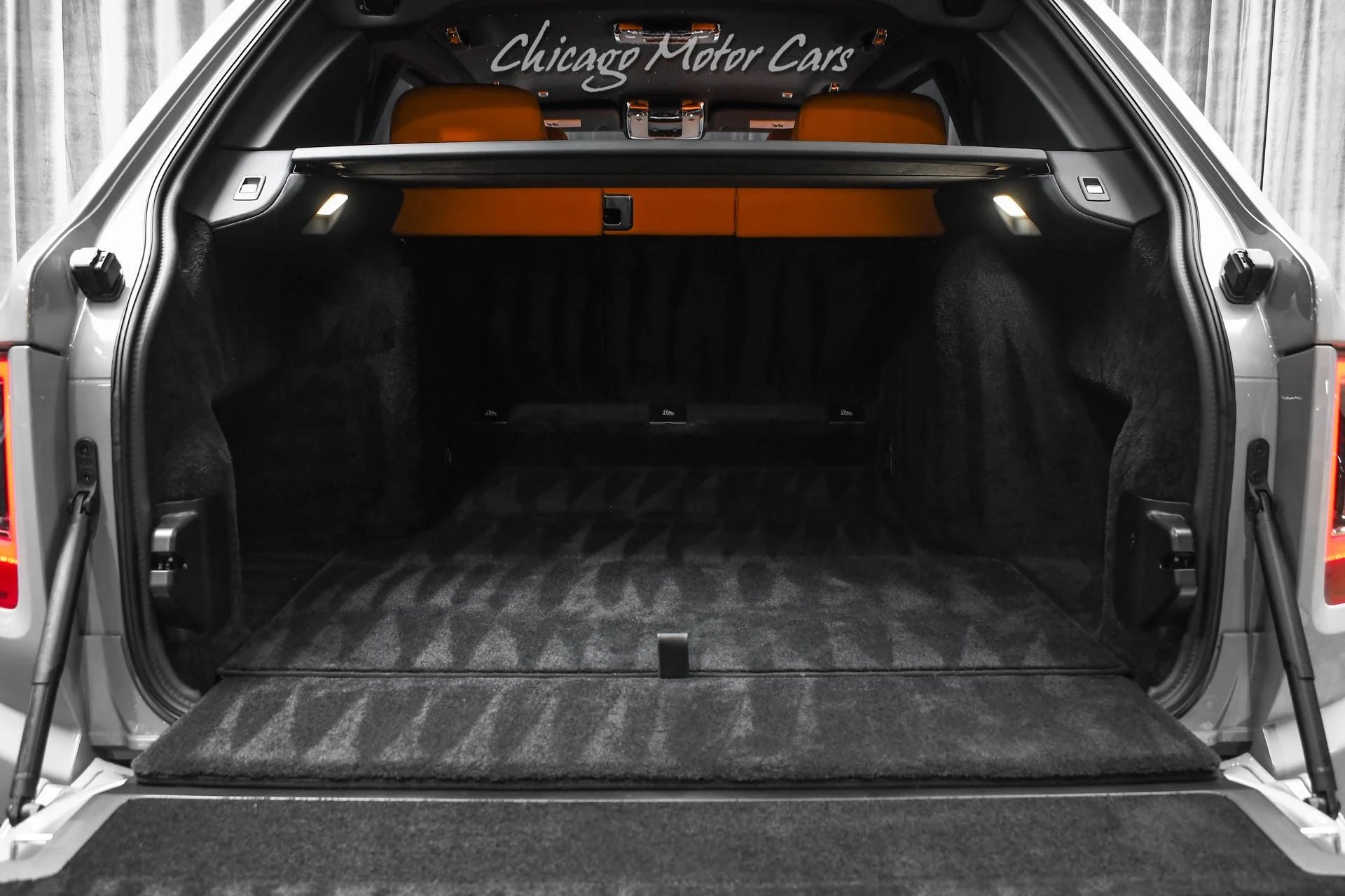 mph058_2419308642_13155_p59_l_4d4c0ec87a