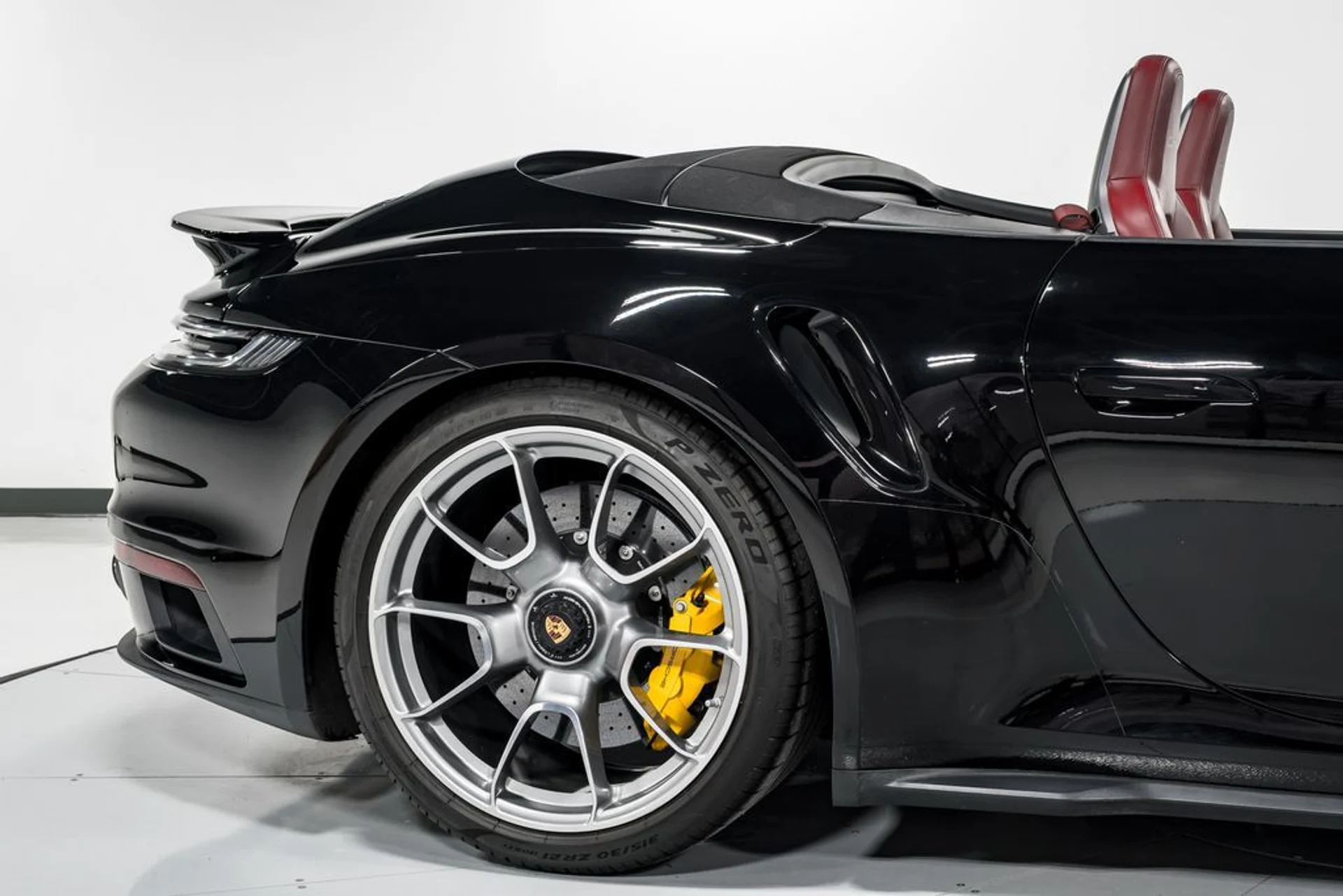 mph058_246482935_ca2aa5c8f55921b807c343992c722e20x_6c6c474eef