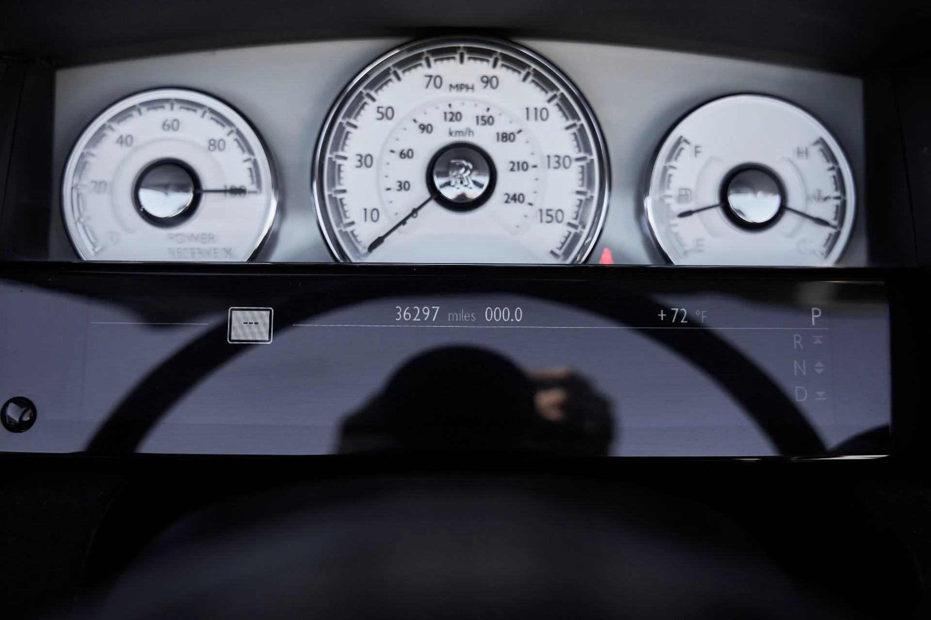 mph058_2520293727_Used_2016_Rolls_Royce_Dawn_Base_1770086773_032cecc0f8