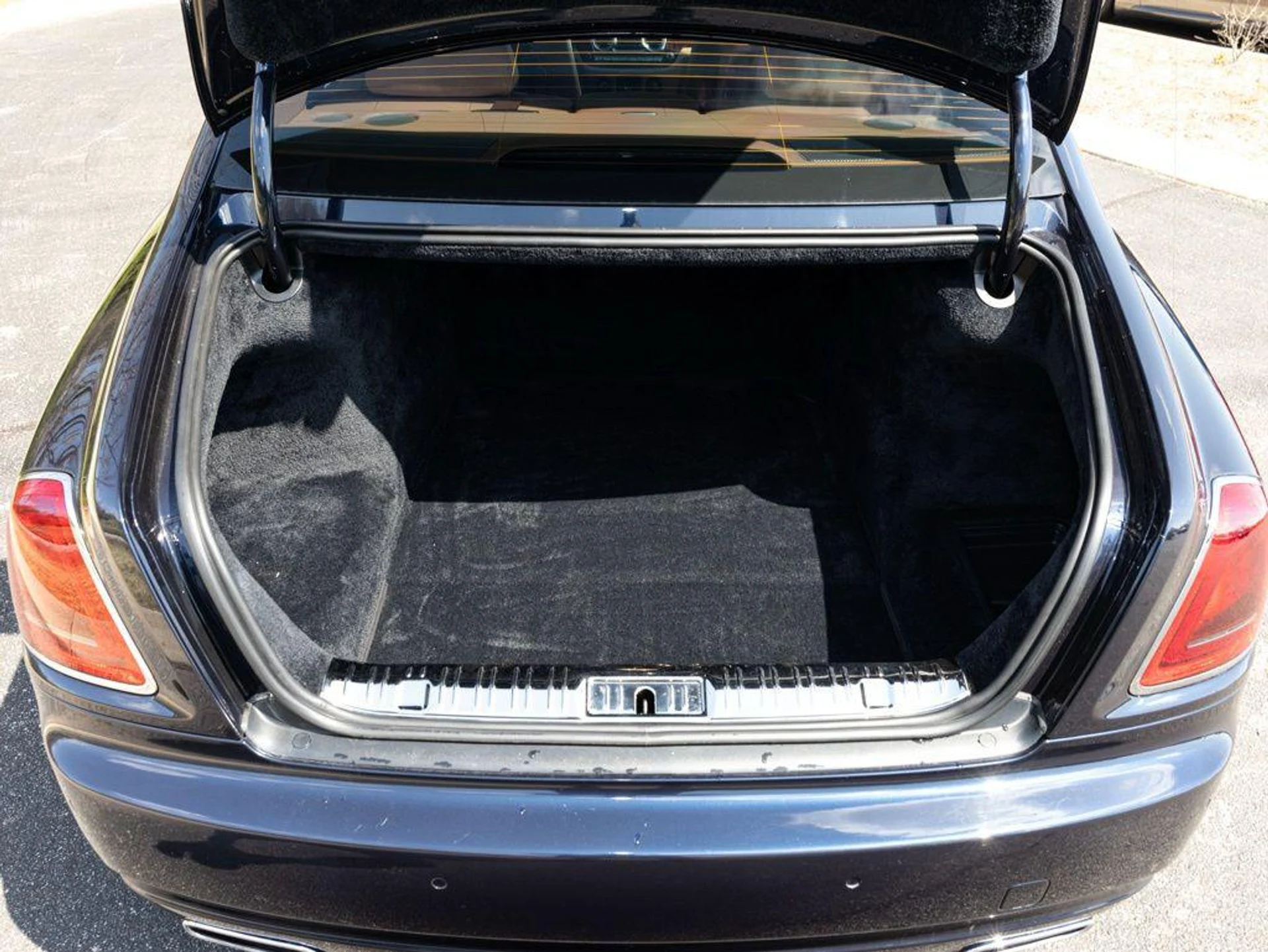 mph058_2540744619_504934488_69c6ebb85561dbbd2d618c0c_570ed57eb4