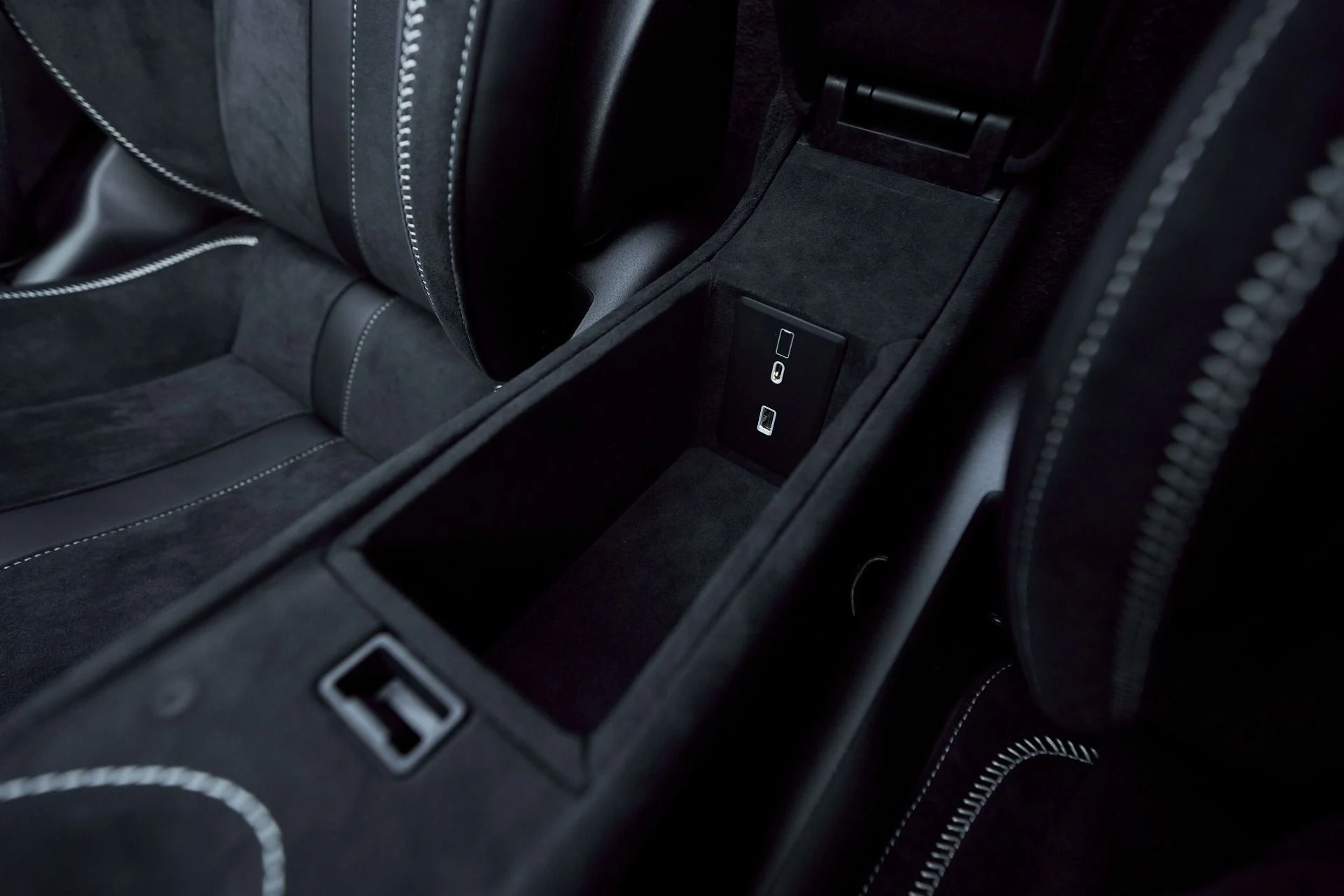 mph058_254972585_Used_2026_Mc_Laren_750_S_1764060241_5880665bf4