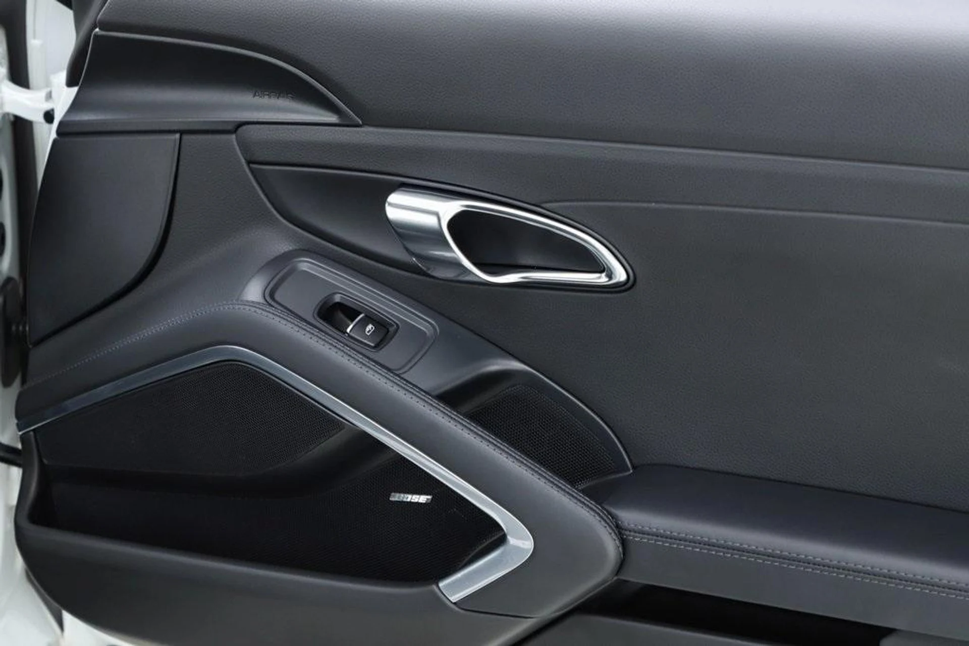 mph058_2568390267_Ugue_Dcw_K9_Rt2s_Lqi_H7_RS_4_W_Vs_Tkw_35bc01d225