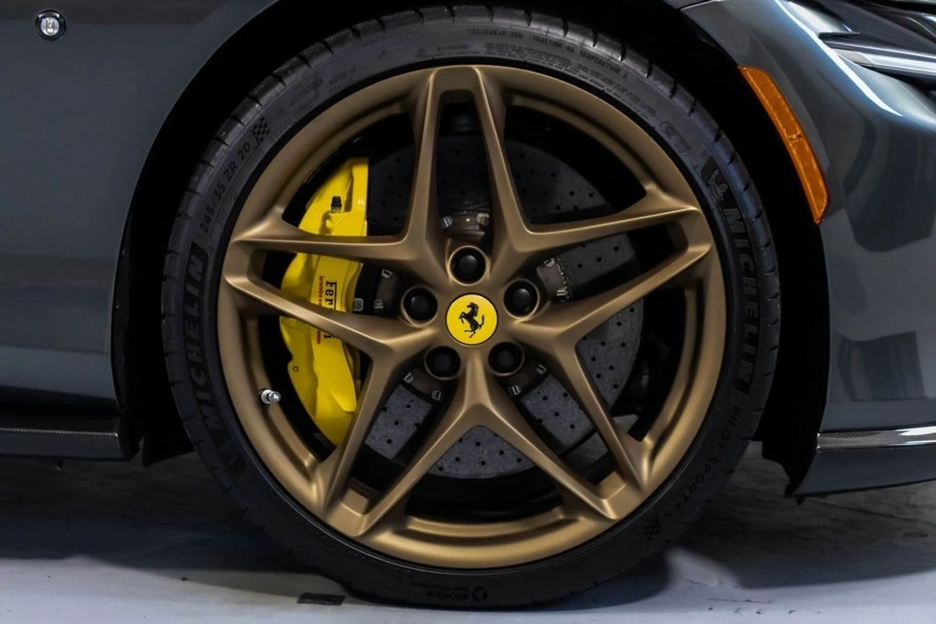 mph058_2615838662_335d82c3eef8b16152d8387a653d8463x_31e92d03e7