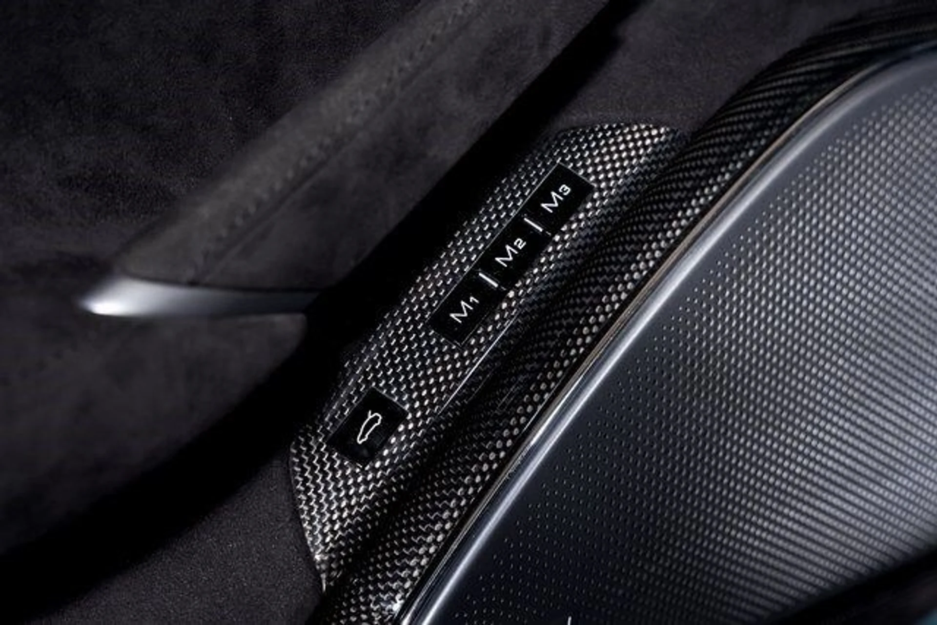 mph058_2630176013_76cc8b2797df2f72e6bde61332a7118fx_126d572125