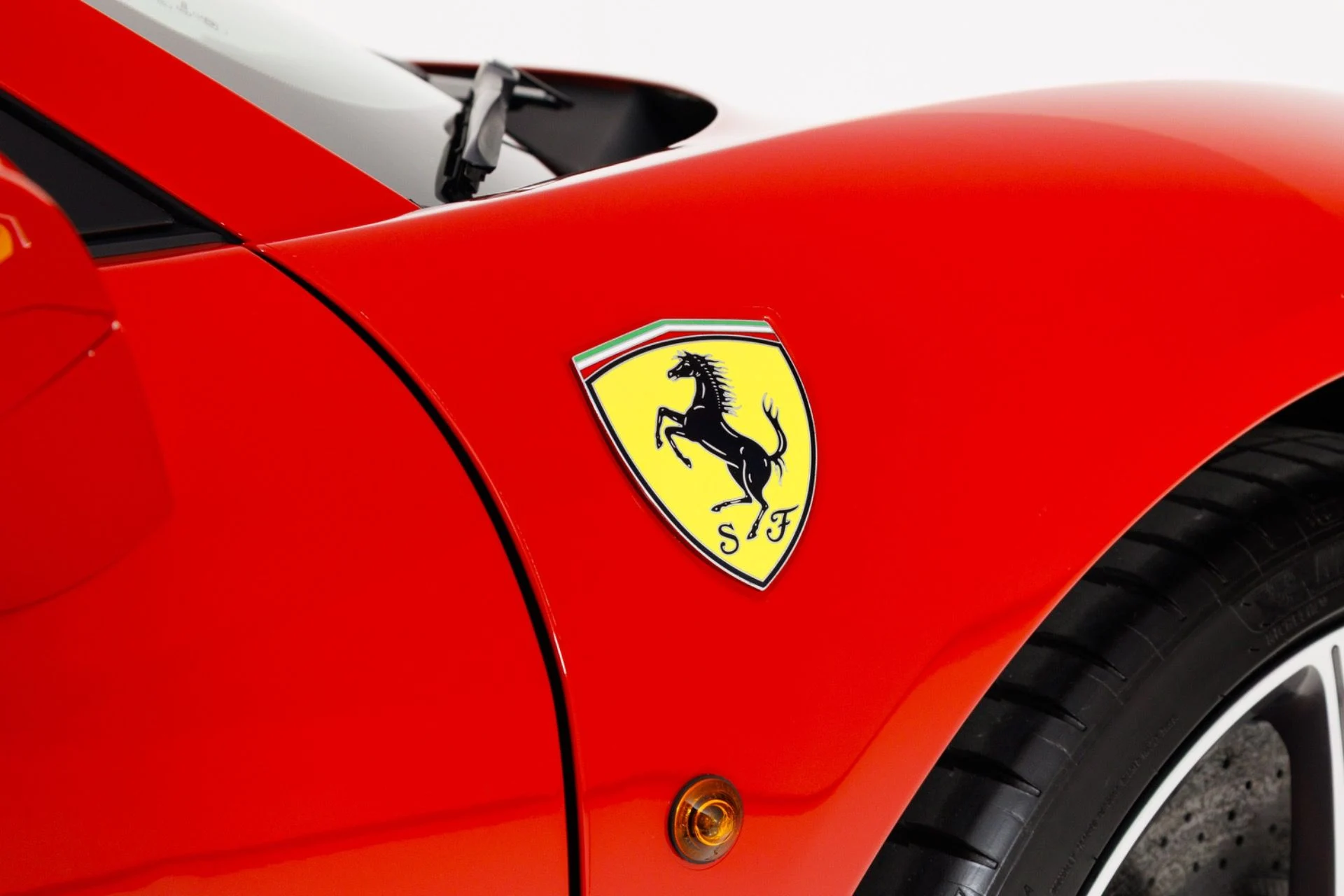 mph058_2659158968_Used_2013_Ferrari_458_Spider_1790709089_8e0ba28093