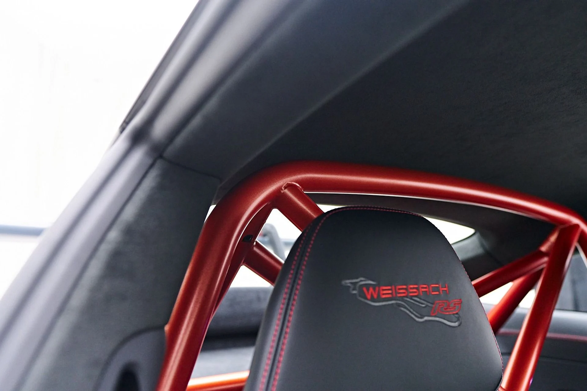 mph058_2661219656_Used_2024_Porsche_911_GT_3_RS_1740854858_2966b657f5