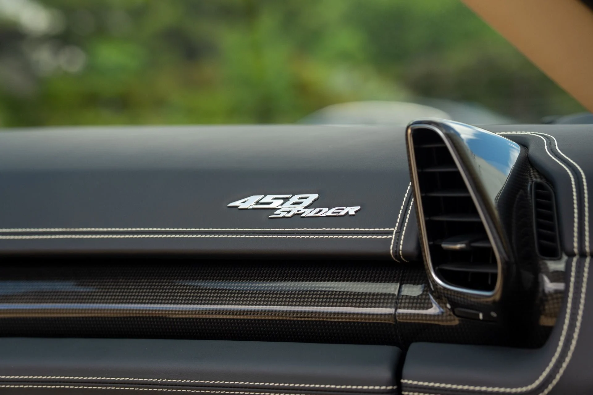 mph058_2688715140_Used_2014_Ferrari_458_Spider_1757965695_37784f990c