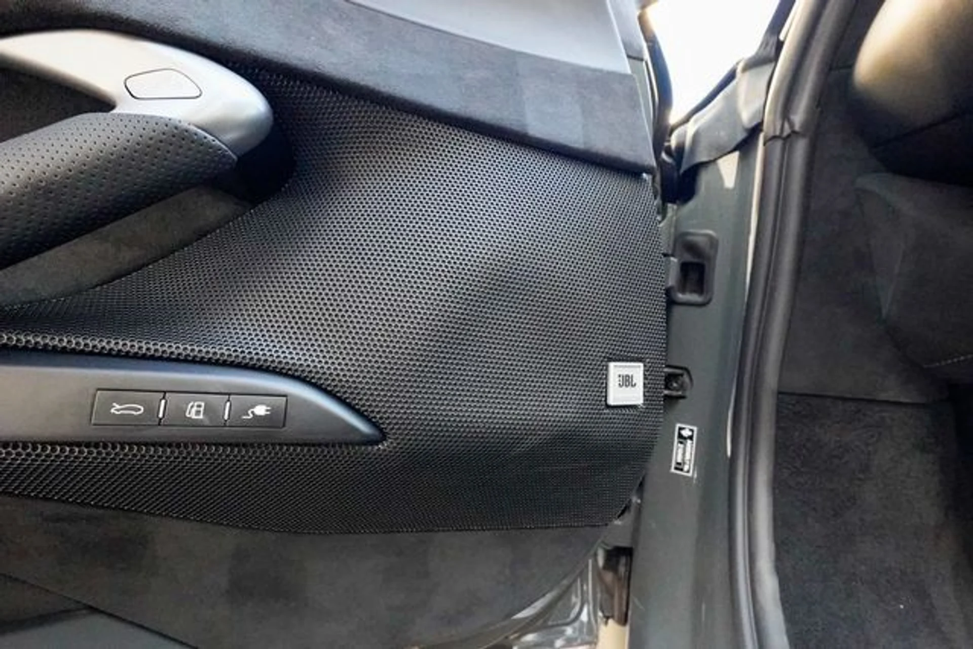 mph058_2690184394_22966830_59_d1adbaf193