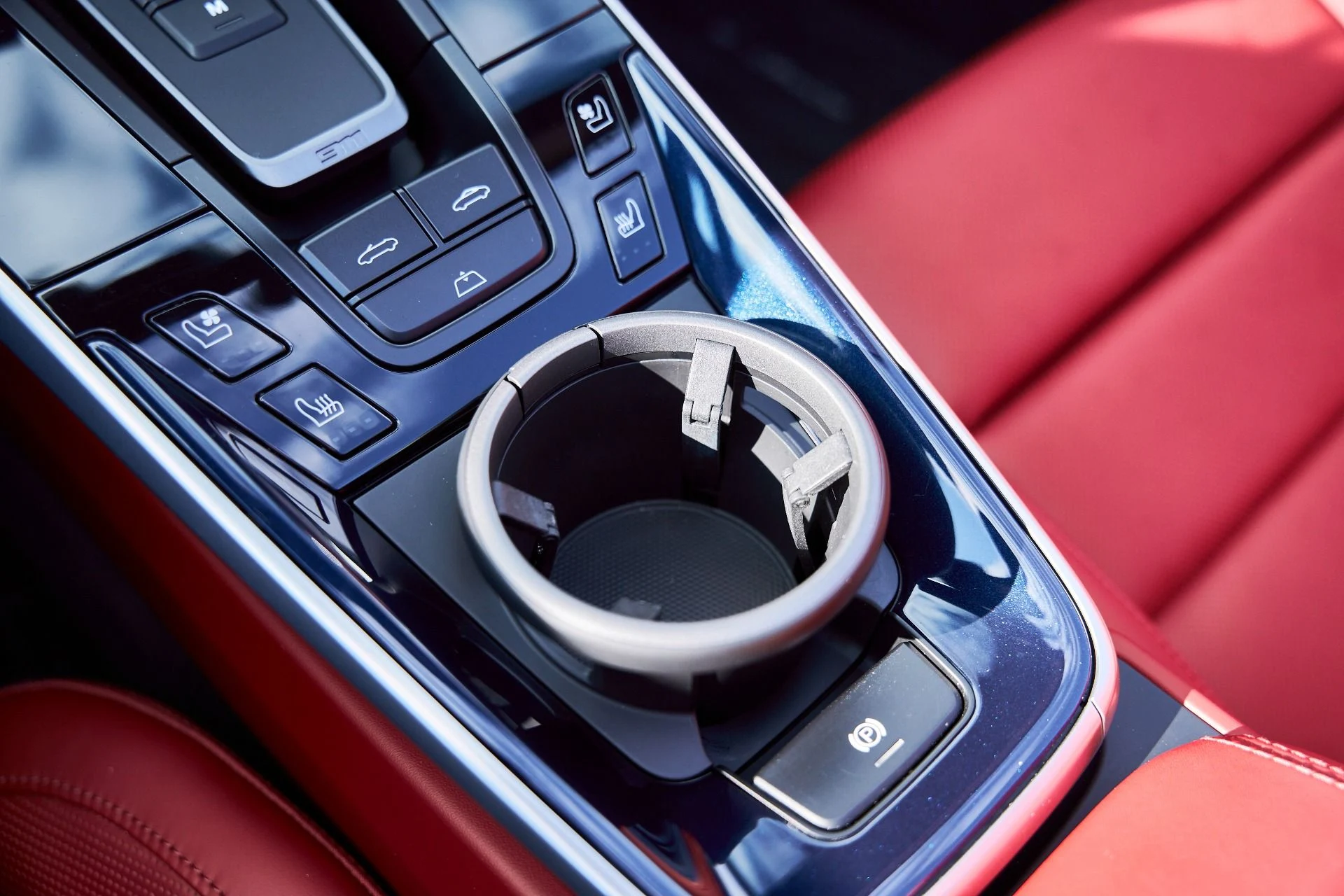 mph058_2730563697_Used_2021_Porsche_911_Turbo_S_1767839134_83db3b88fe