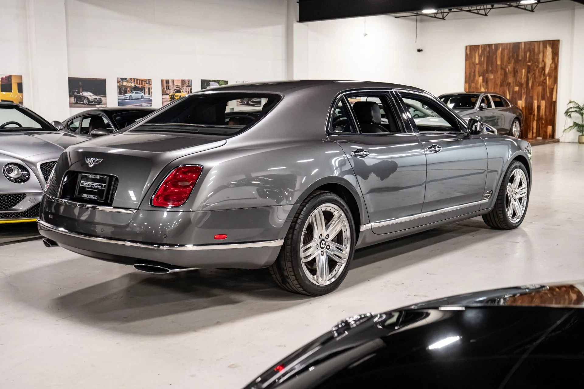 mph058_2734667842_Used_2012_Bentley_Mulsanne_1752678989_234d08712e