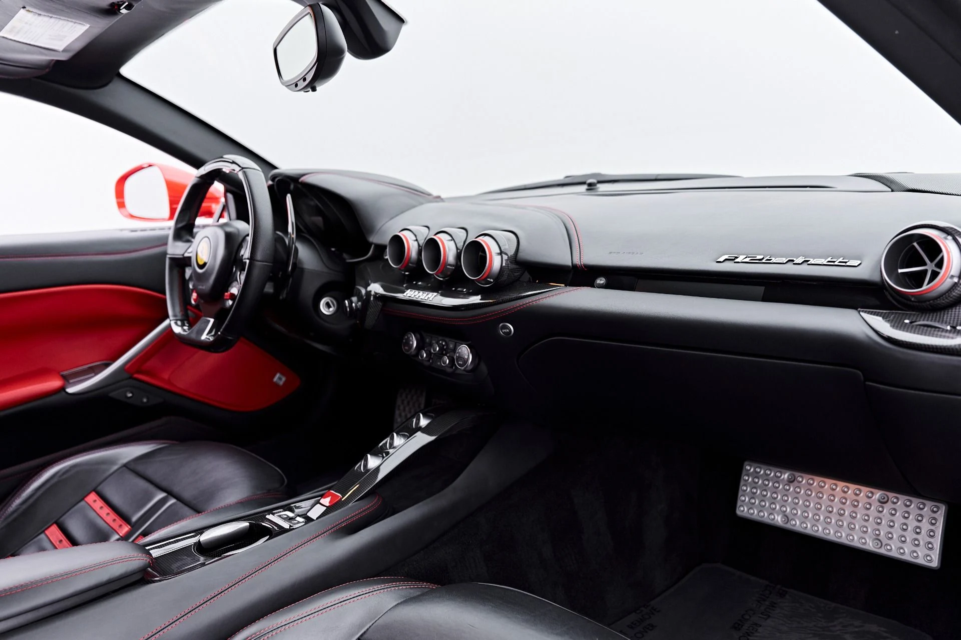 mph058_2746794240_Used_2016_Ferrari_F12_Berlinetta_1789434748_b09fcfae7d