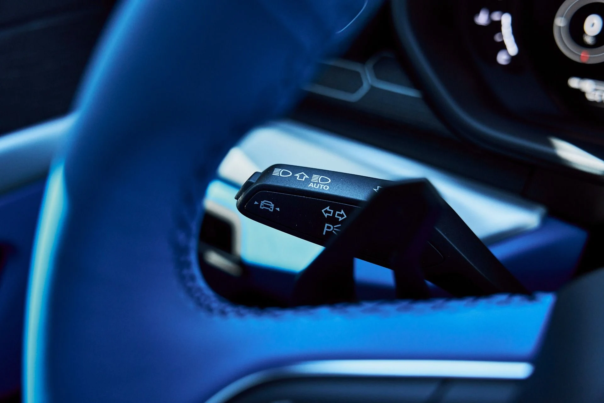 mph058_275079312_Used_2024_Lamborghini_Urus_S_1775866786_f3ad7155b4