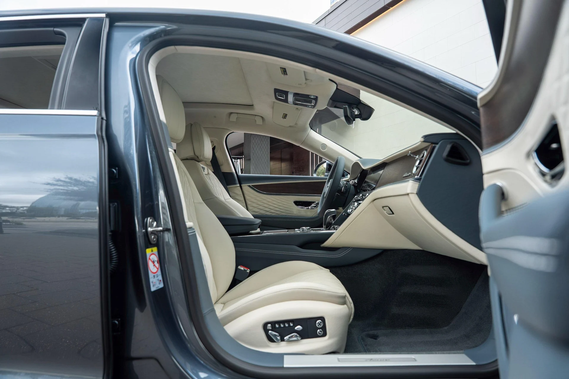 mph058_2757987487_477619931_6954c0cc4e73cd9f103f507c_529ac20b75