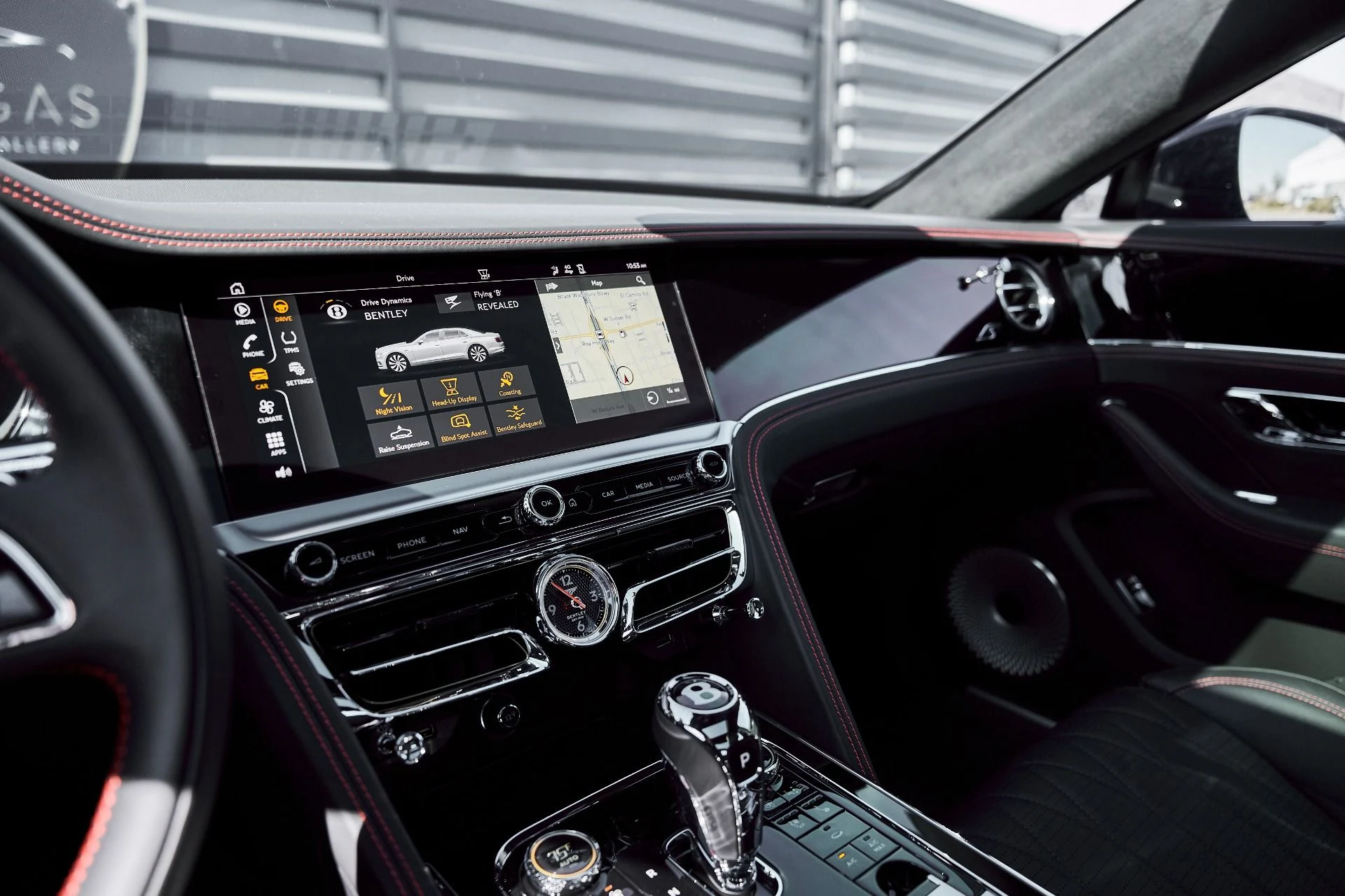 mph058_2808175262_Used_2023_Bentley_Flying_Spur_S_1770950697_5d78b40958