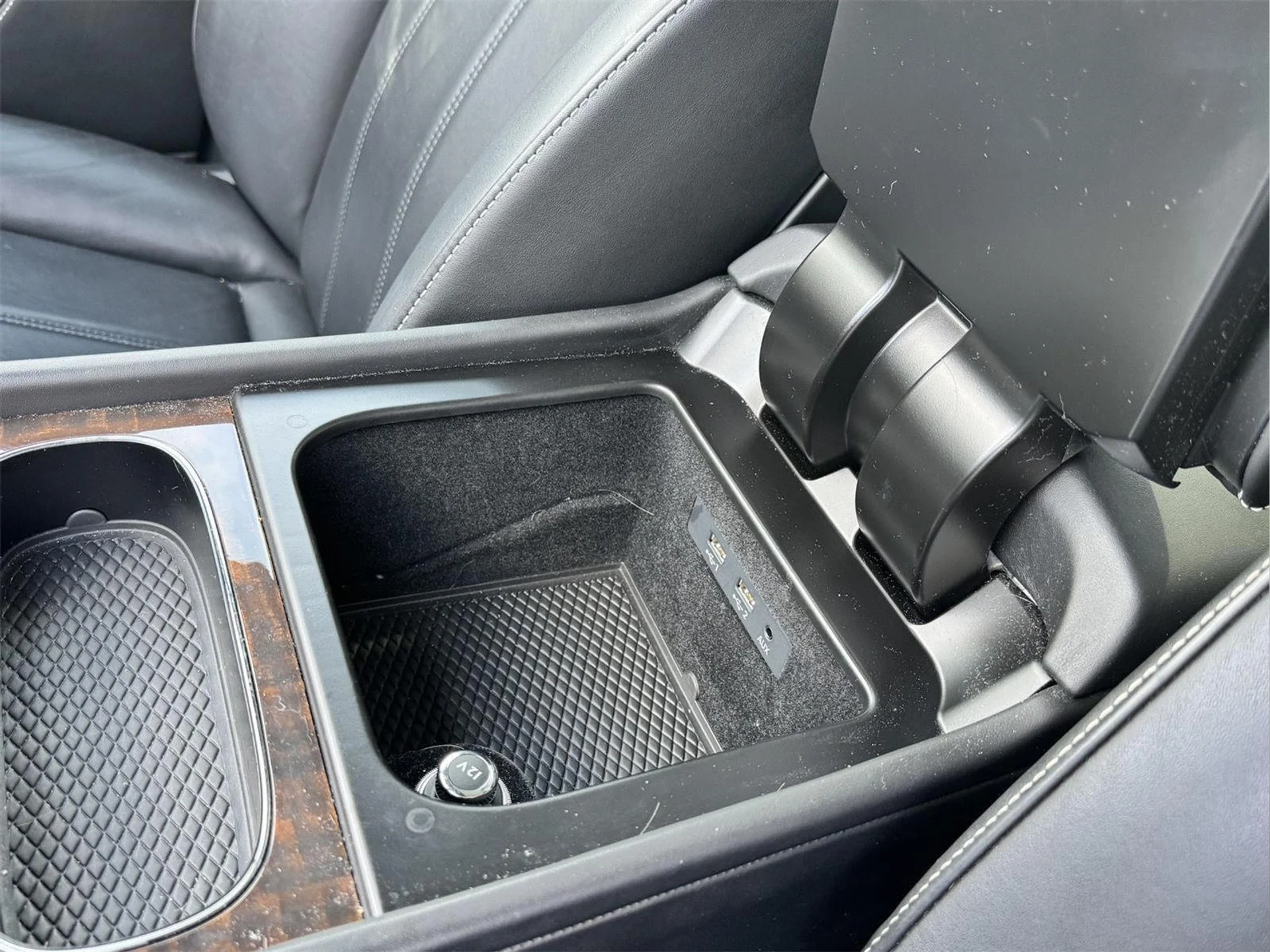 mph058_2825665398_06e35536d33c92822f9247905d191a4c_08e19f363e