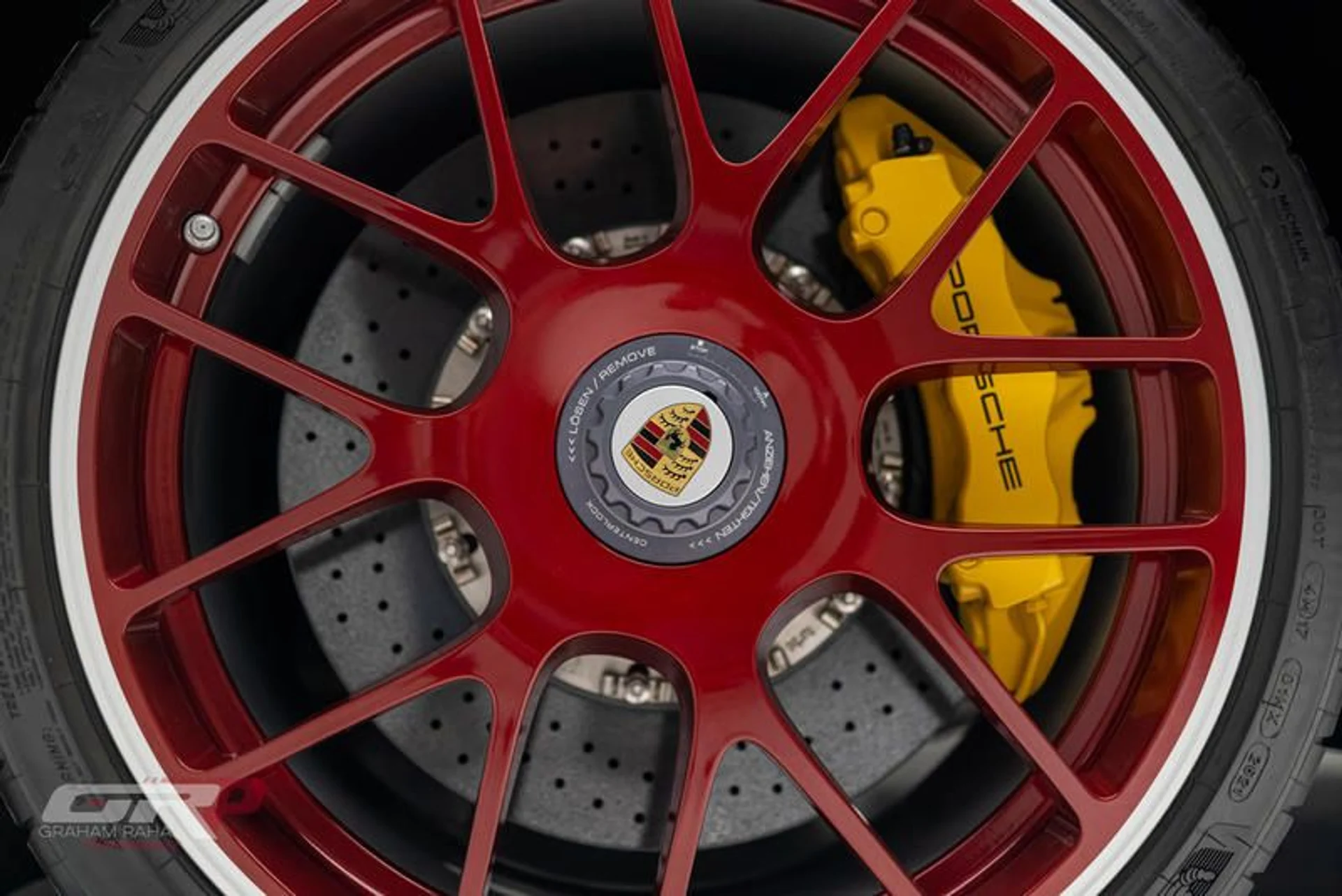 mph058_2836723494_7_C9_F2_FC_6_4_B51_4_C0_E_A2_E9_FA_1_A3384_F932_48c10f3418