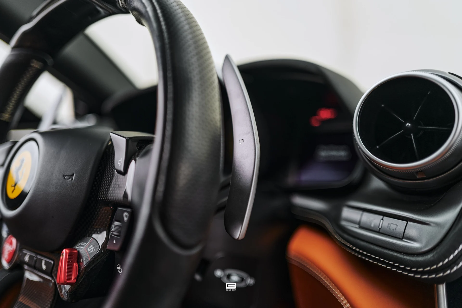 mph058_2856726114_69e2a49b59e78f0b292764e4_L1220591_6433e72bb8