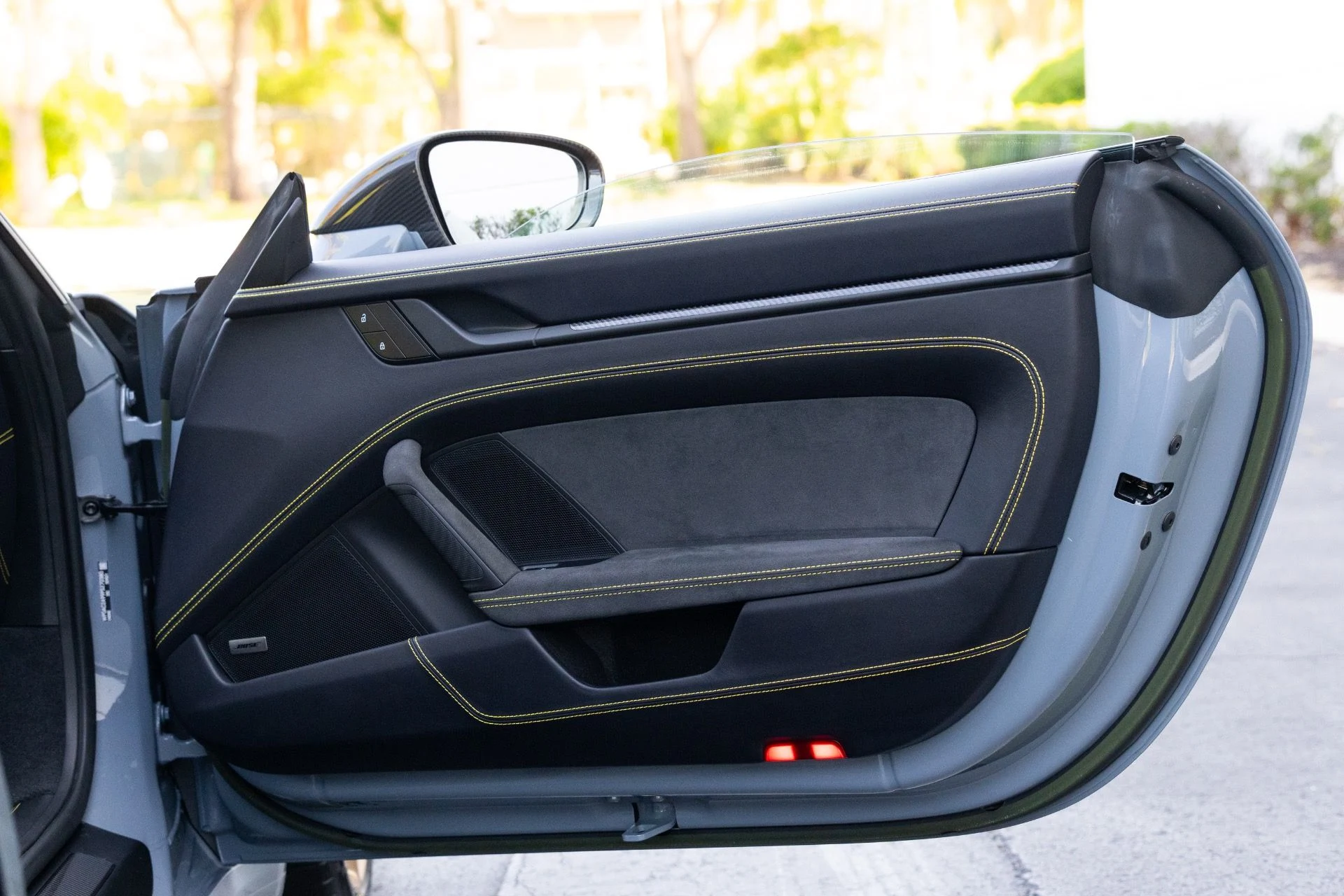 mph058_2878458807_Used_2023_Porsche_911_GT_3_1777402484_a61ed85b26