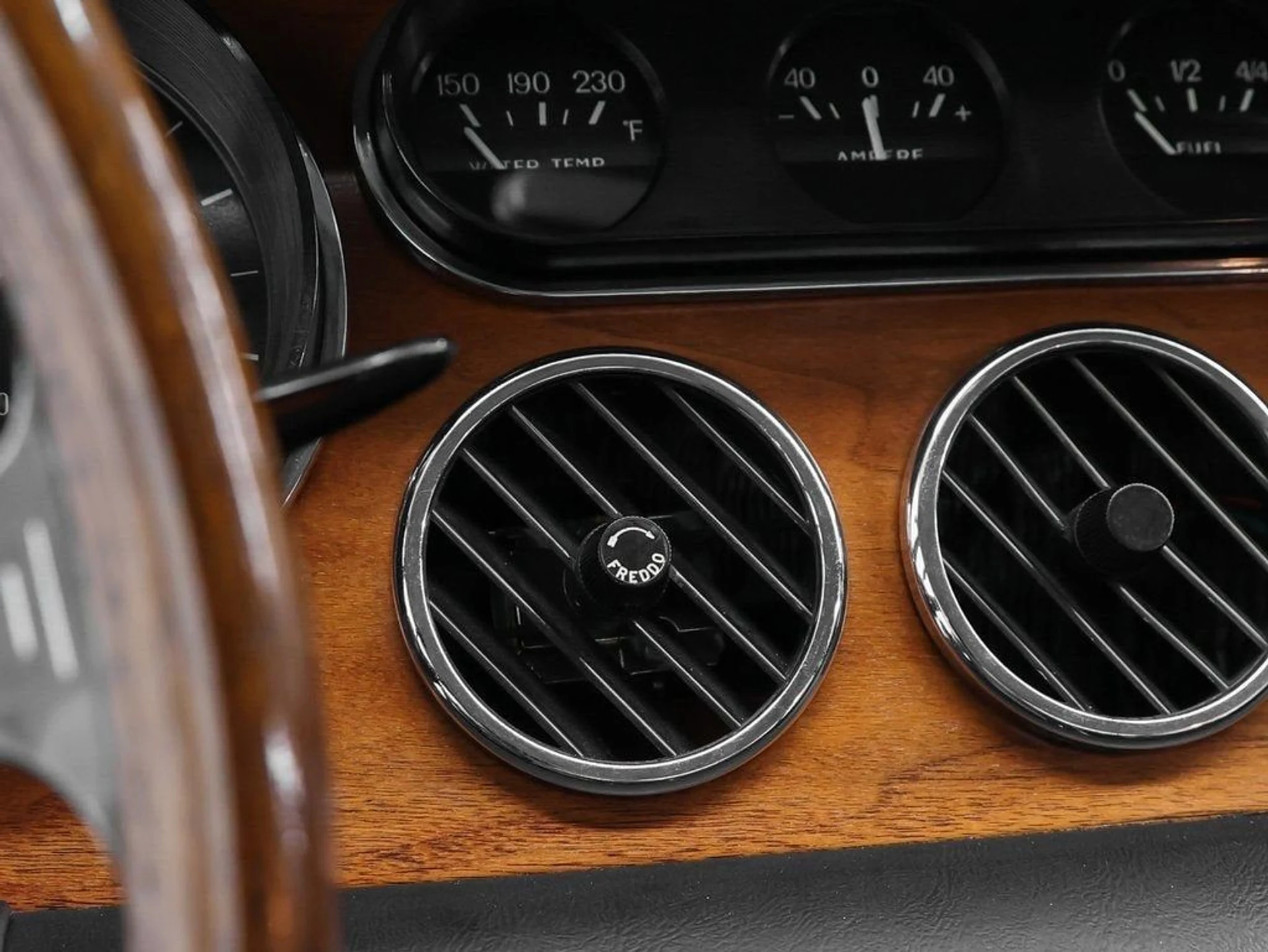 mph058_2938878997_59_7c083fae39