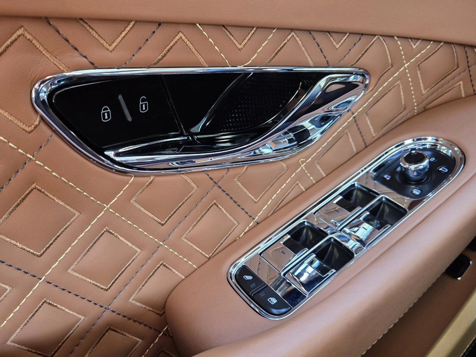 mph058_2940270336_0ff5ad60349fb063c0e716dbff98d83fx_48e75fbd8b