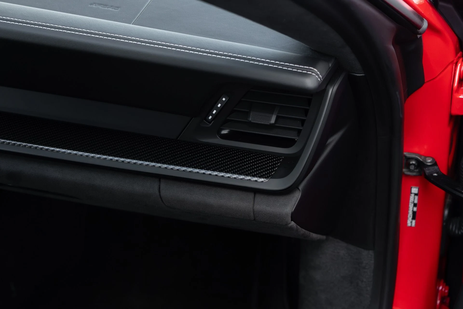 mph058_2941990755_Used_2022_Porsche_911_GT_3_1761761054_f97048d9e5