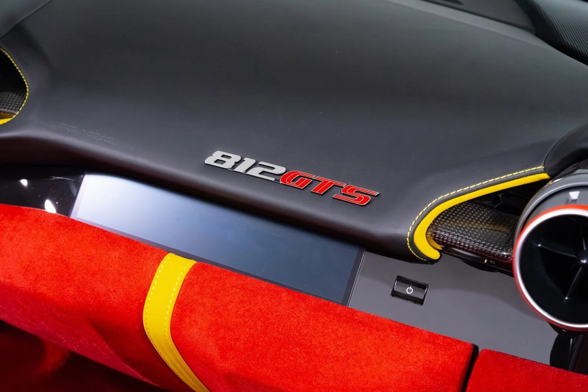 mph058_2942026476_e2a6c542c71b4400b14b67725dae1b05_55ef914855