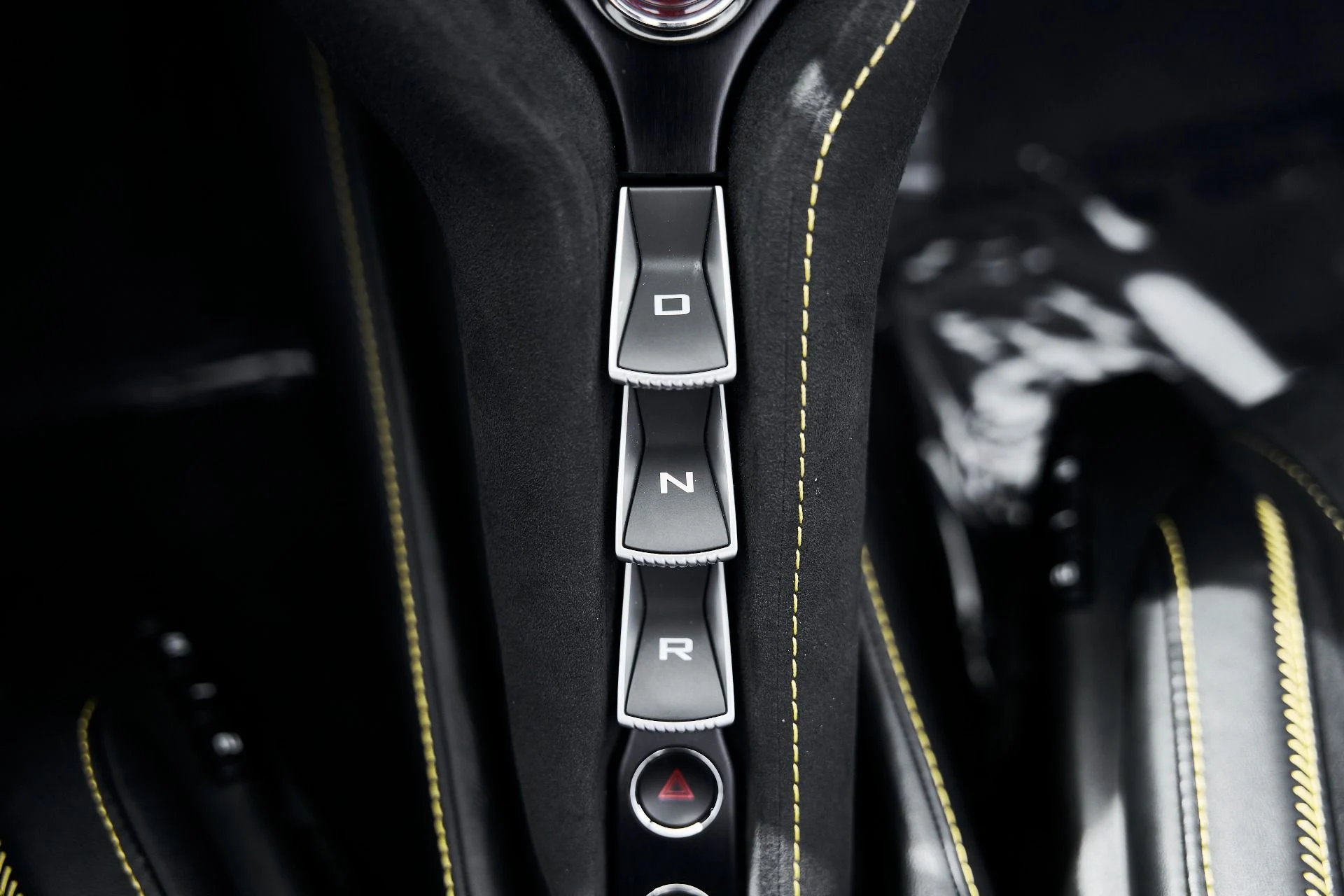 mph058_2963362657_Used_2021_Mc_Laren_720_S_1775521592_4164442540