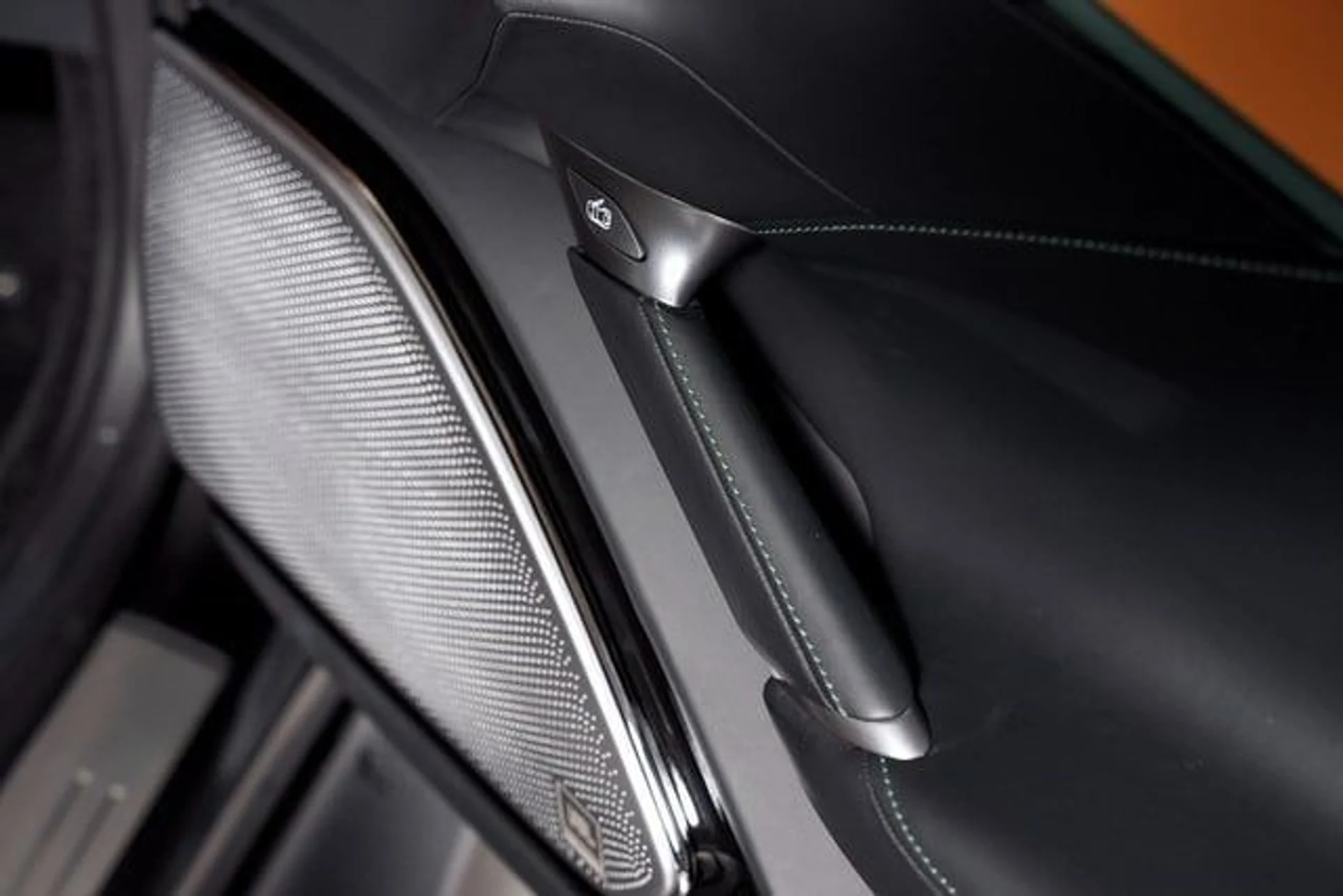 mph058_2997656030_2fdf06cd93ea53bed59b5f445c6ecd7cx_f724b9442a