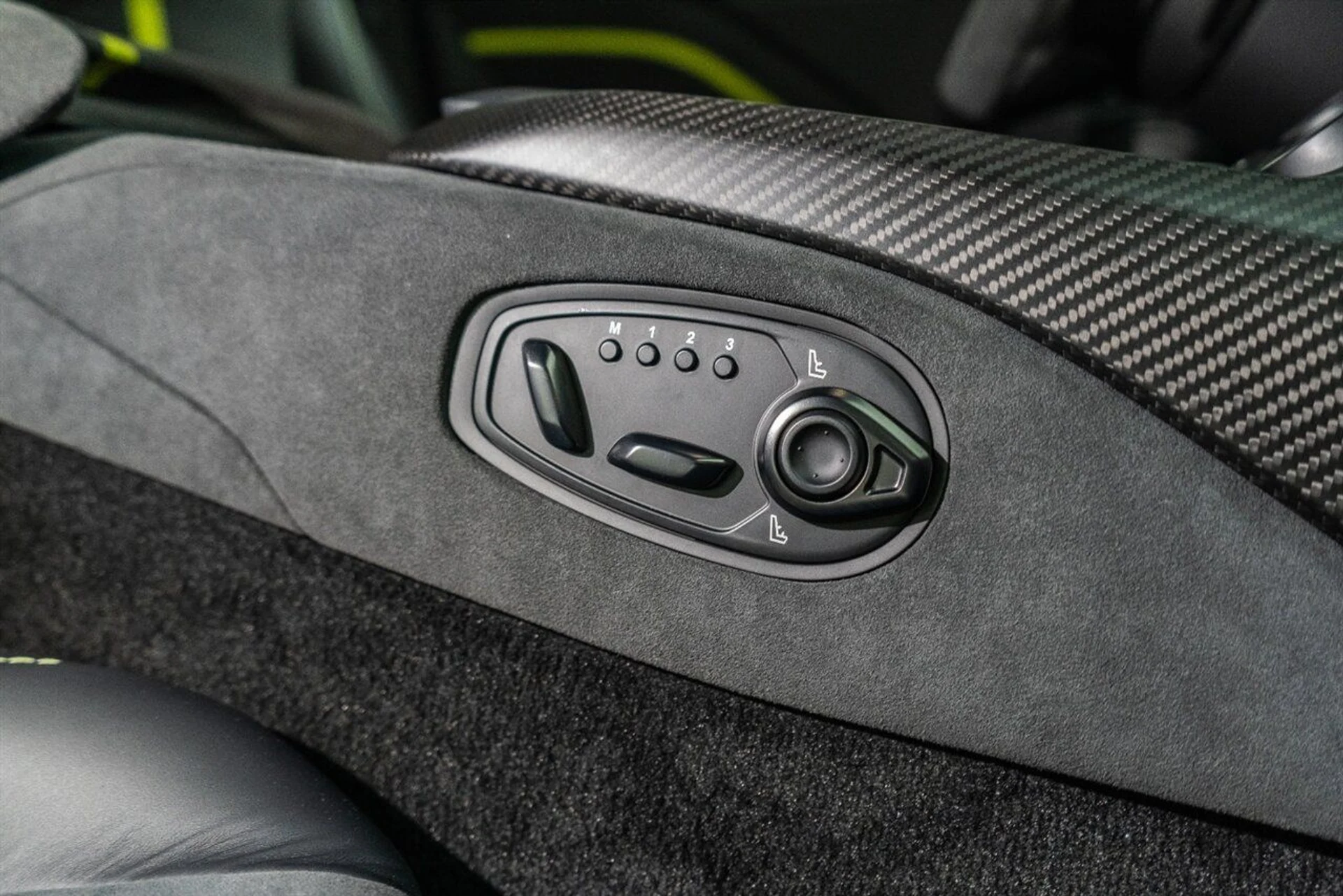 mph058_2998802384_fee021ff9d_1280_33418683c9