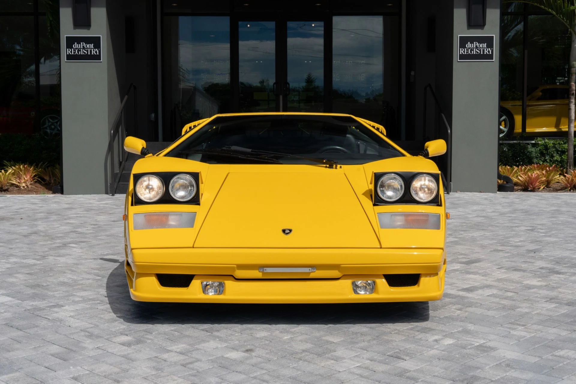 mph058_3047502826_Used_1989_Lamborghini_Countach_25th_Anniversary_1793038200_88ec0864b4