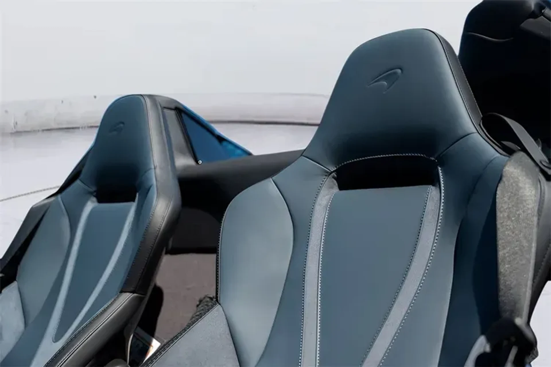 mph058_3071595788_F_Zrwa_Nfmz_Zr_Gz_ROR_med_58ec05ebff