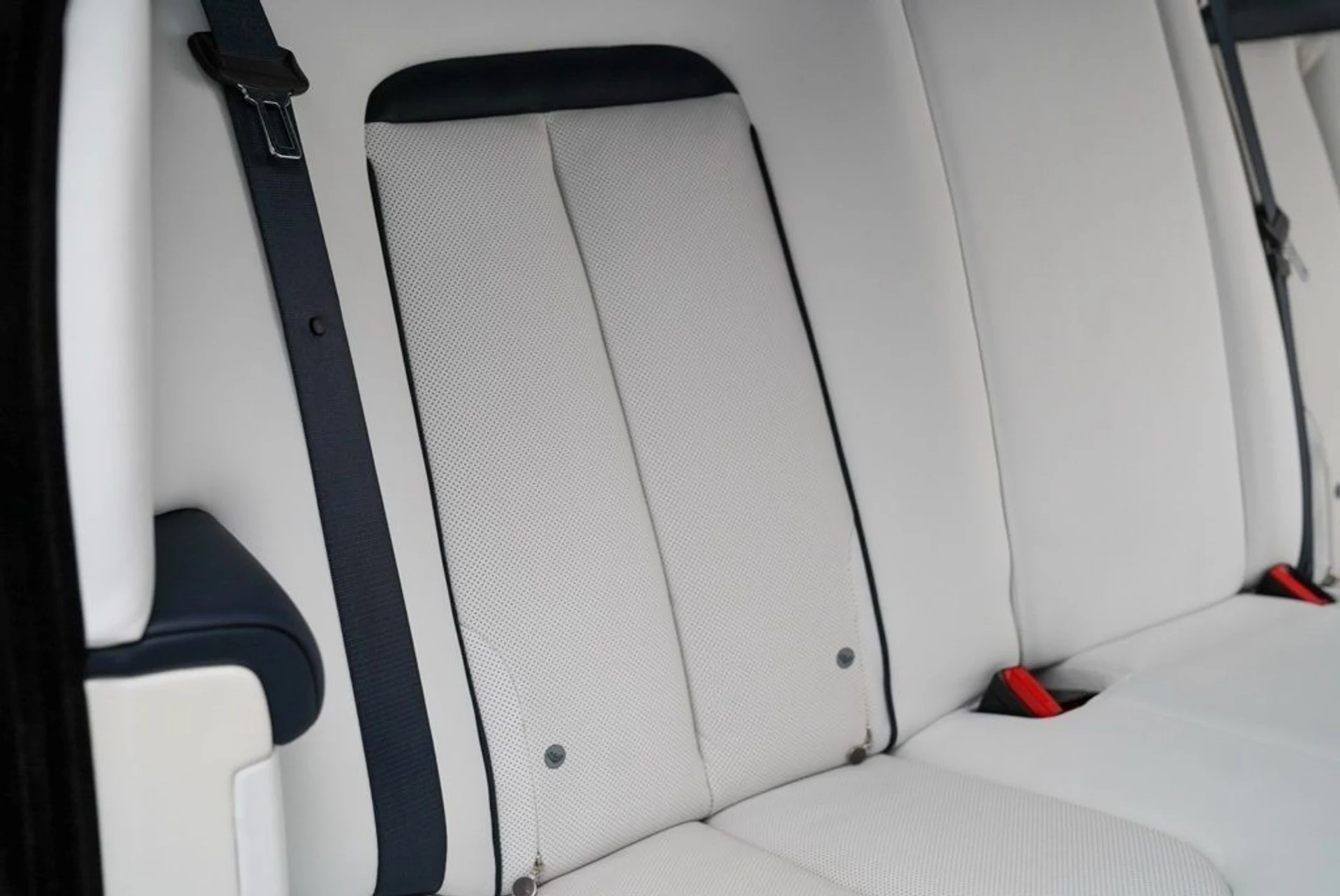 mph058_3132137376_op2gc6qep6zk4bqo6z0e1k3ksjye_a9c876725d