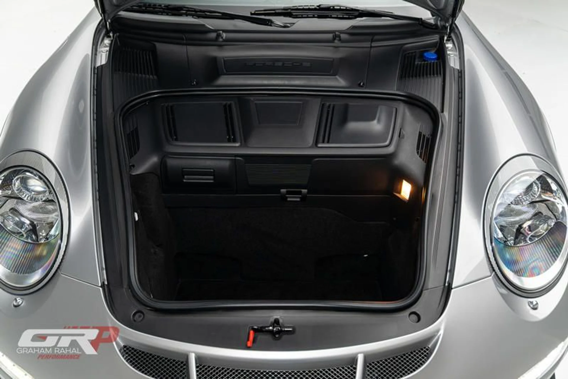 mph058_3260013784_81268_D37_788_A_411_E_A140_88_FC_3689_B53_C_27634bfeb6