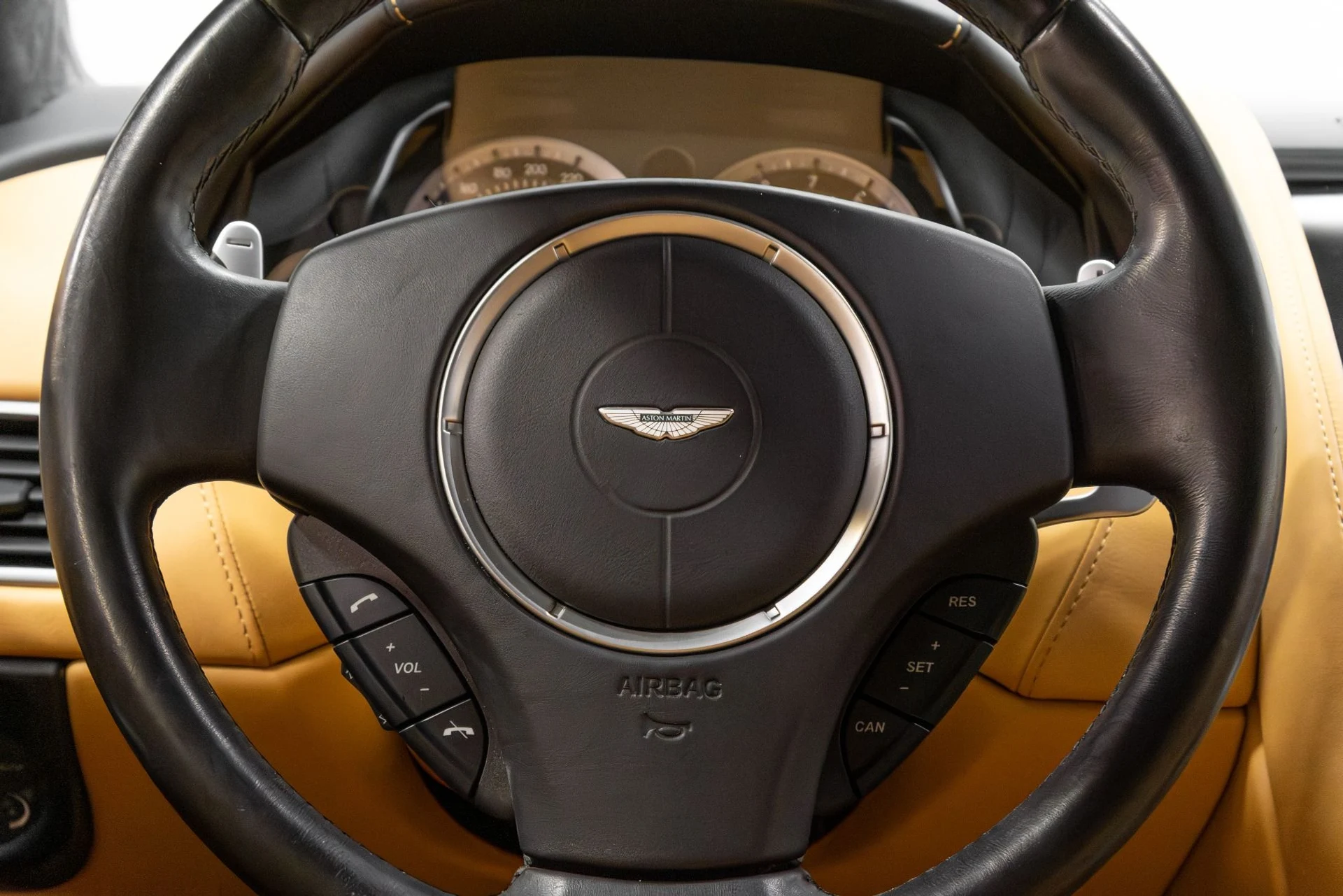 mph058_3265460054_Used_2016_Aston_Martin_Rapide_S_1767648441_52e38337d3