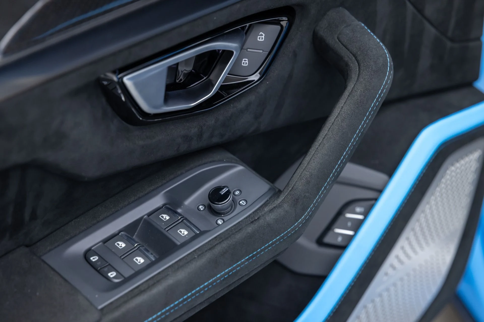 mph058_3280751660_13287_p59_l_62018742ef