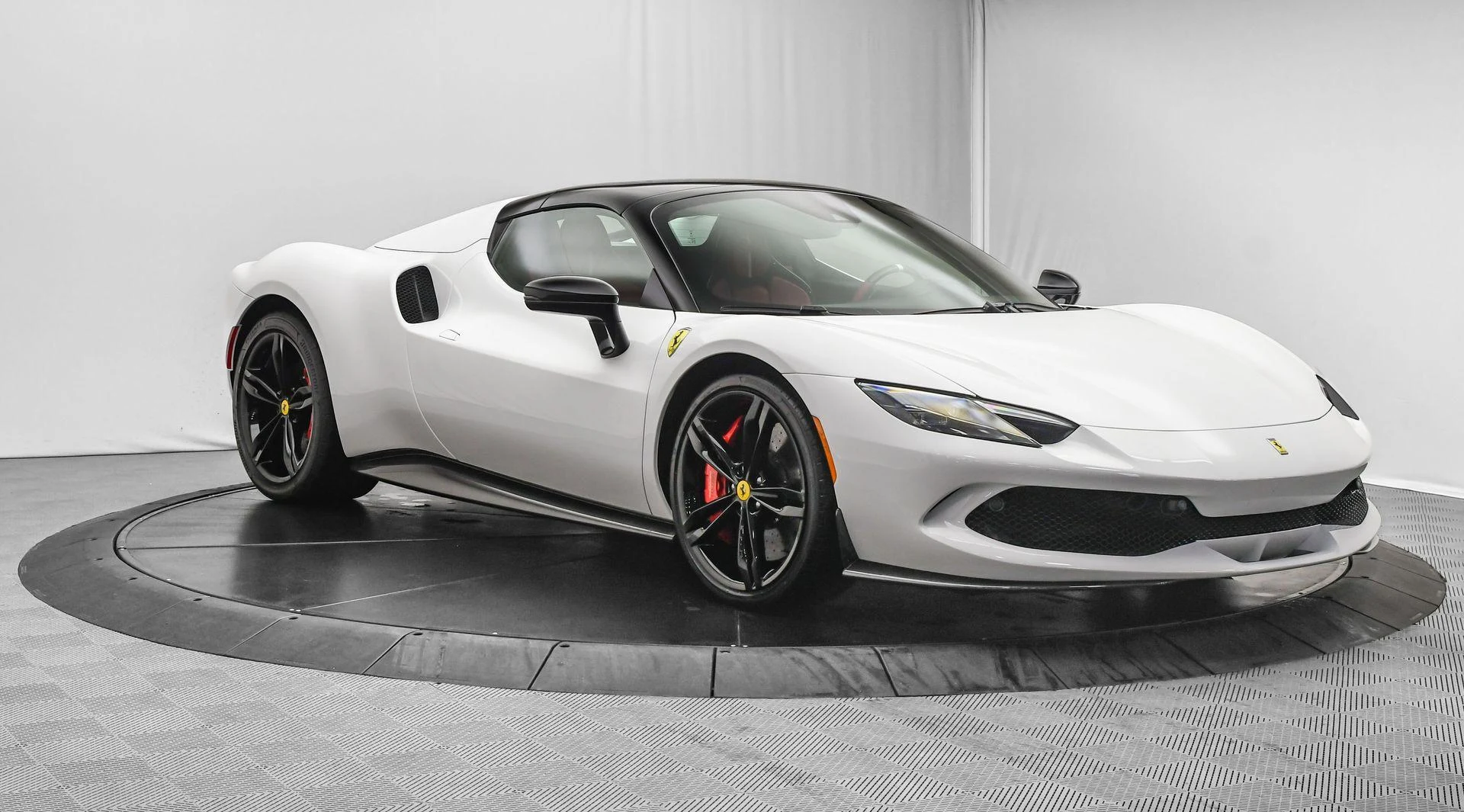 mph058_3336588855_Used_2025_Ferrari_296_GTS_CONV_1757451397_dc905c628f