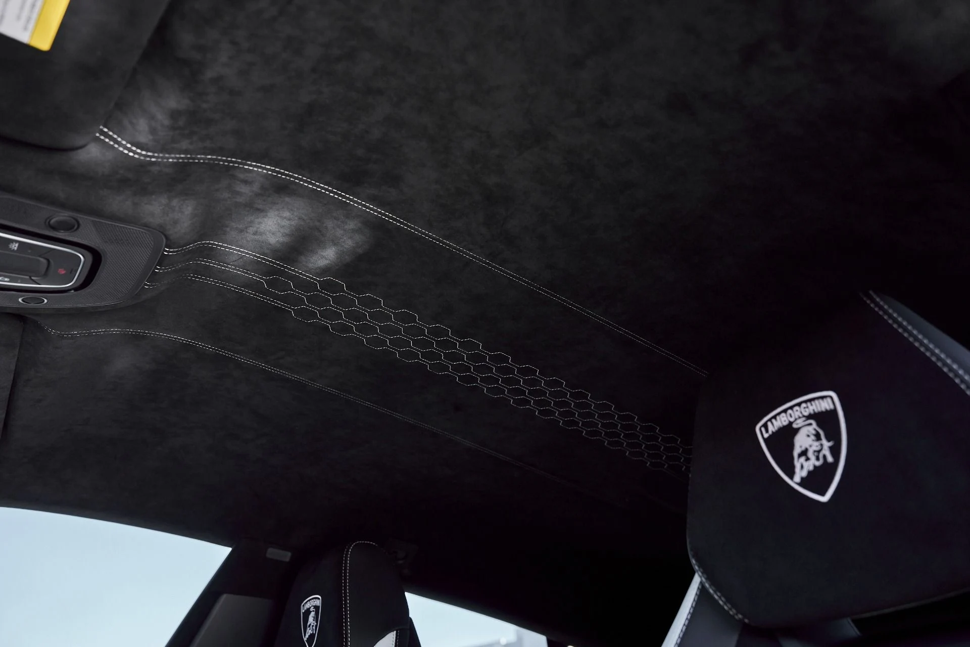 mph058_3390252209_Used_2024_Lamborghini_Urus_Performante_1767668045_1c494000a0