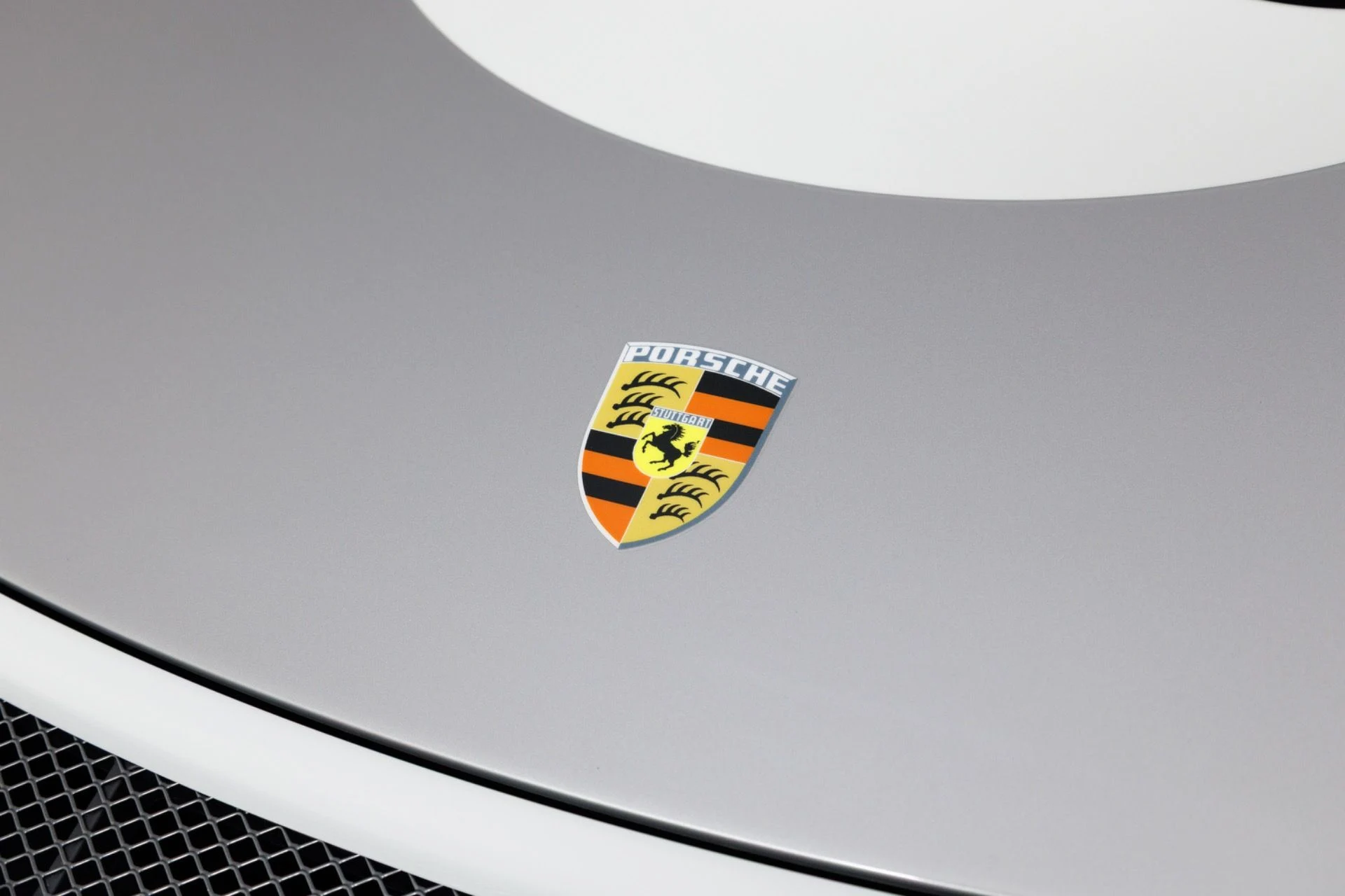 mph058_3394124460_Used_2019_Porsche_911_Speedster_1790794392_01d803efd3
