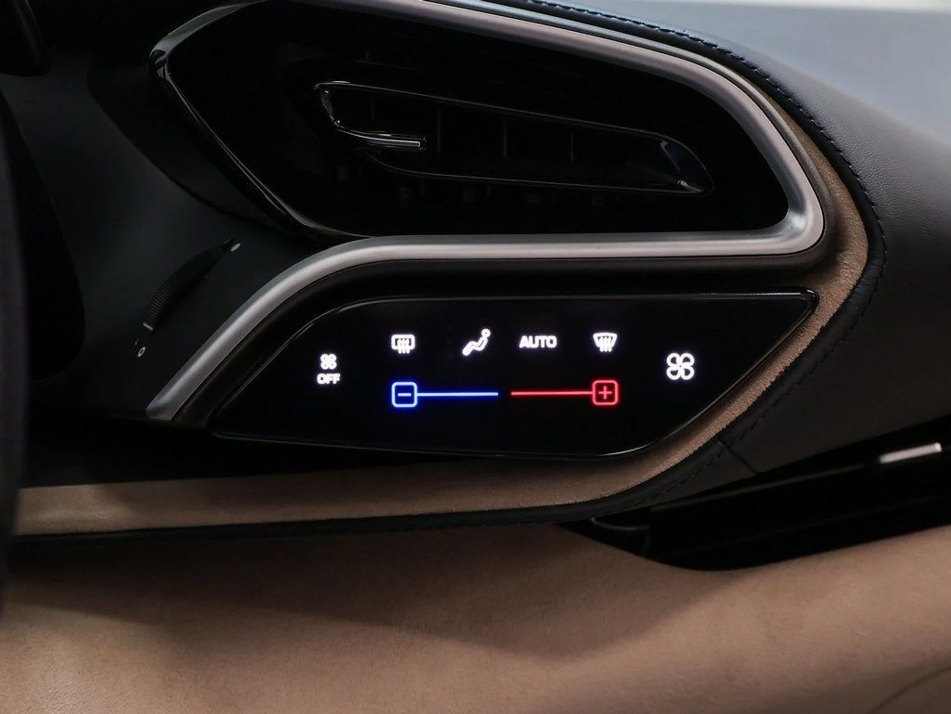 mph058_3444583879_59_17f2956da6