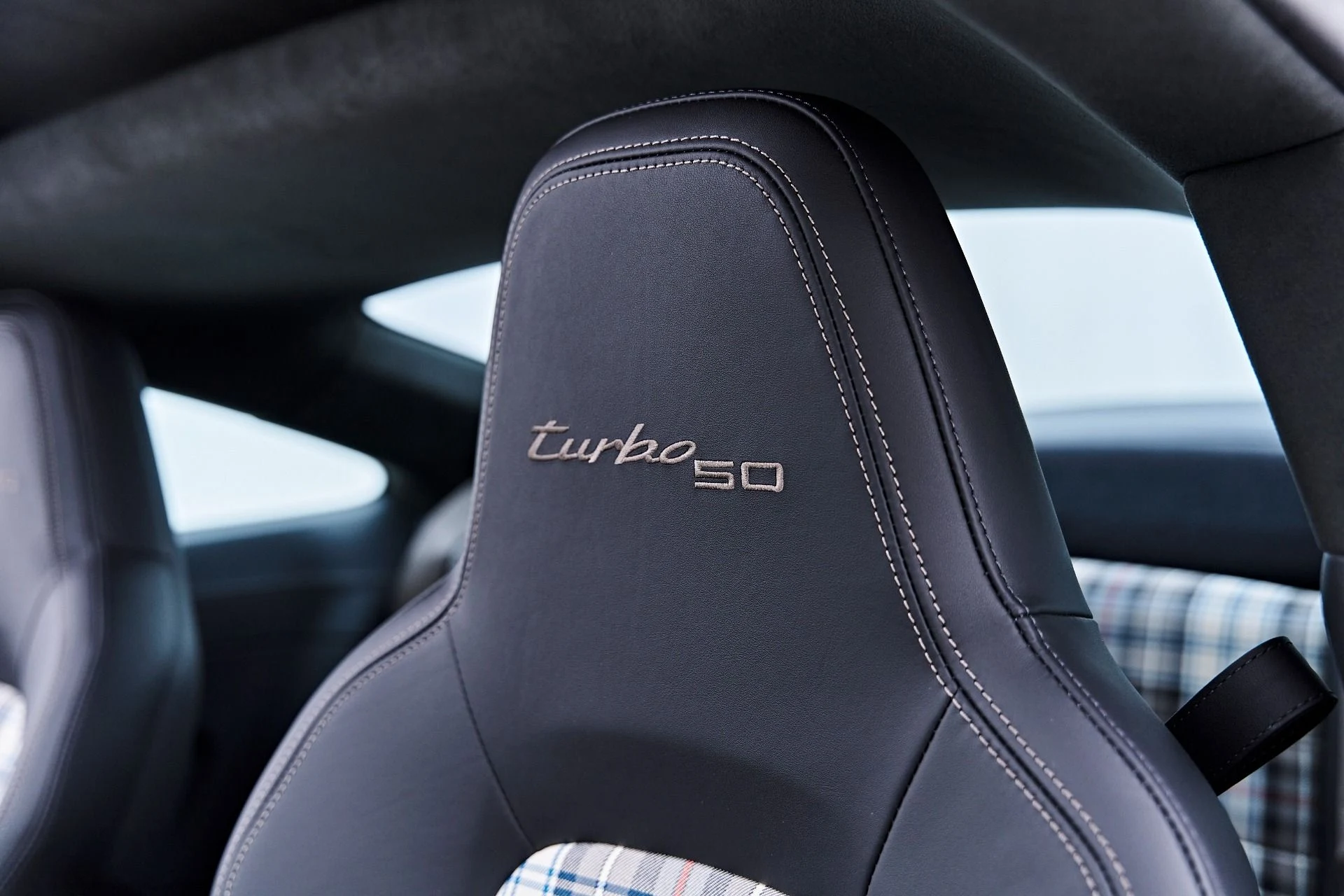 mph058_3447972984_Used_2025_Porsche_911_Turbo_S_1784161266_8441d2e512