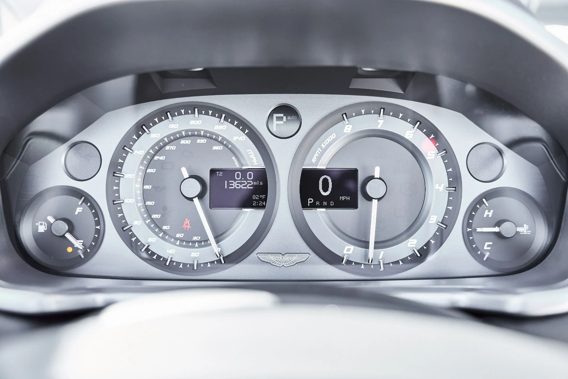 mph058_3486271065_Used_2017_Aston_Martin_Vanquish_Volante_1773797535_b328782470